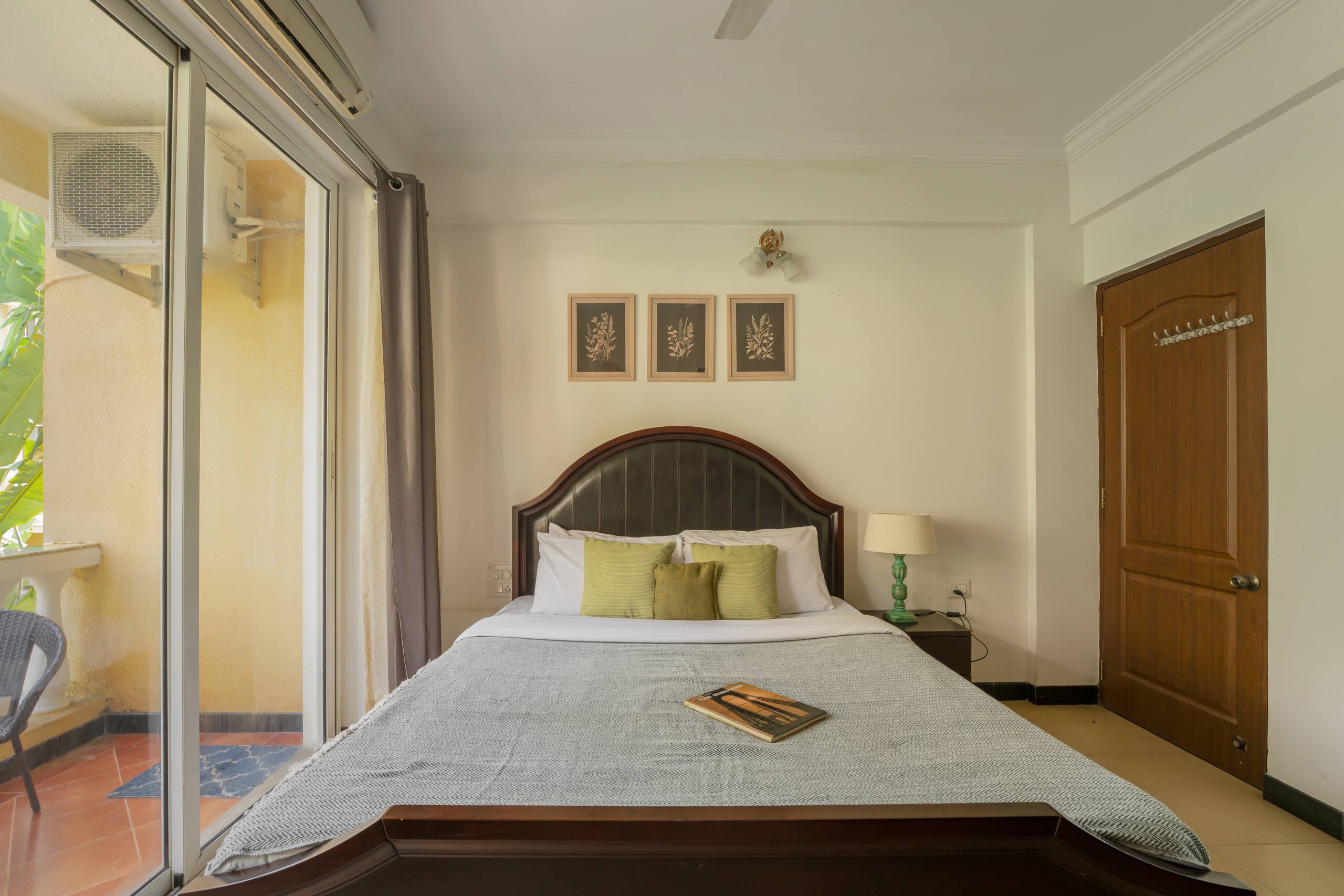 Boutique 2BHK | Pool & Gym | Siolim 37