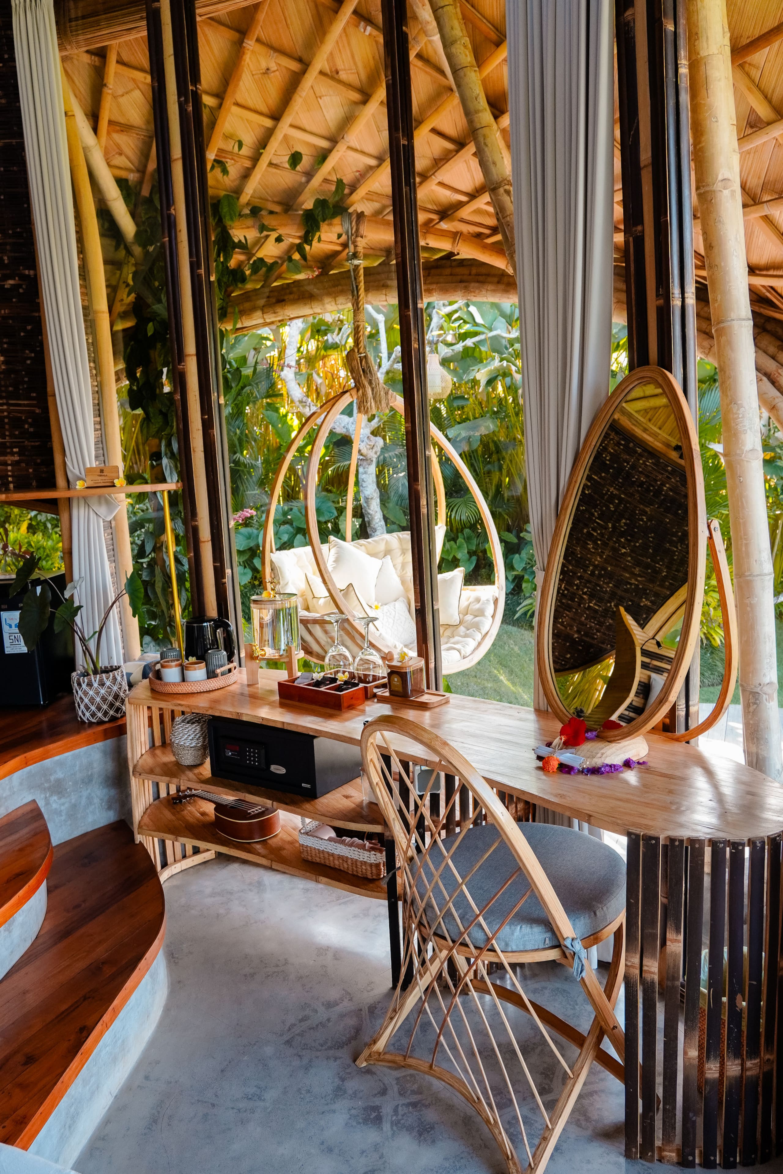 Vishala Bali | Panoramic Bamboo House in Sidemen 16