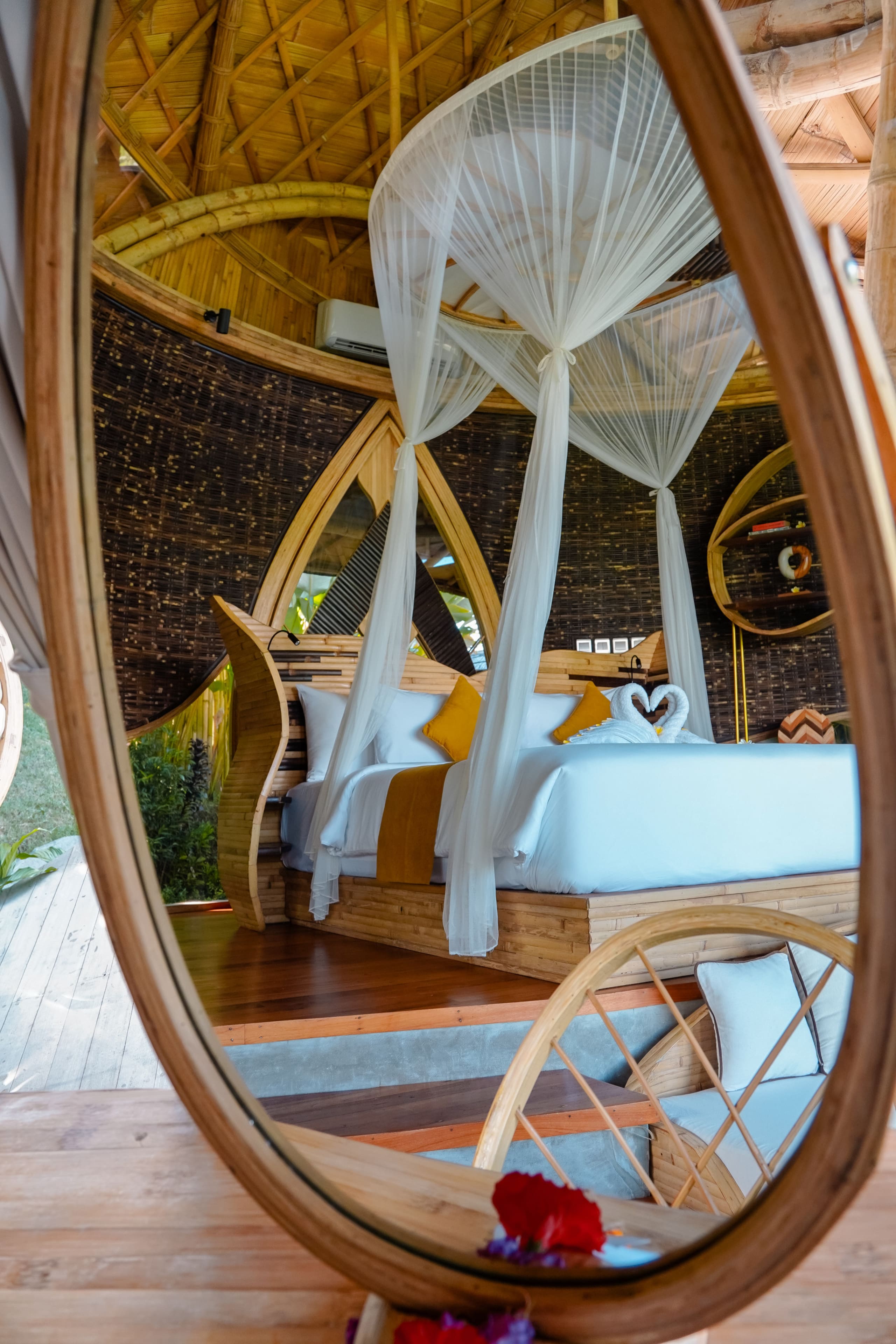 Vishala Bali | Panoramic Bamboo House in Sidemen 14