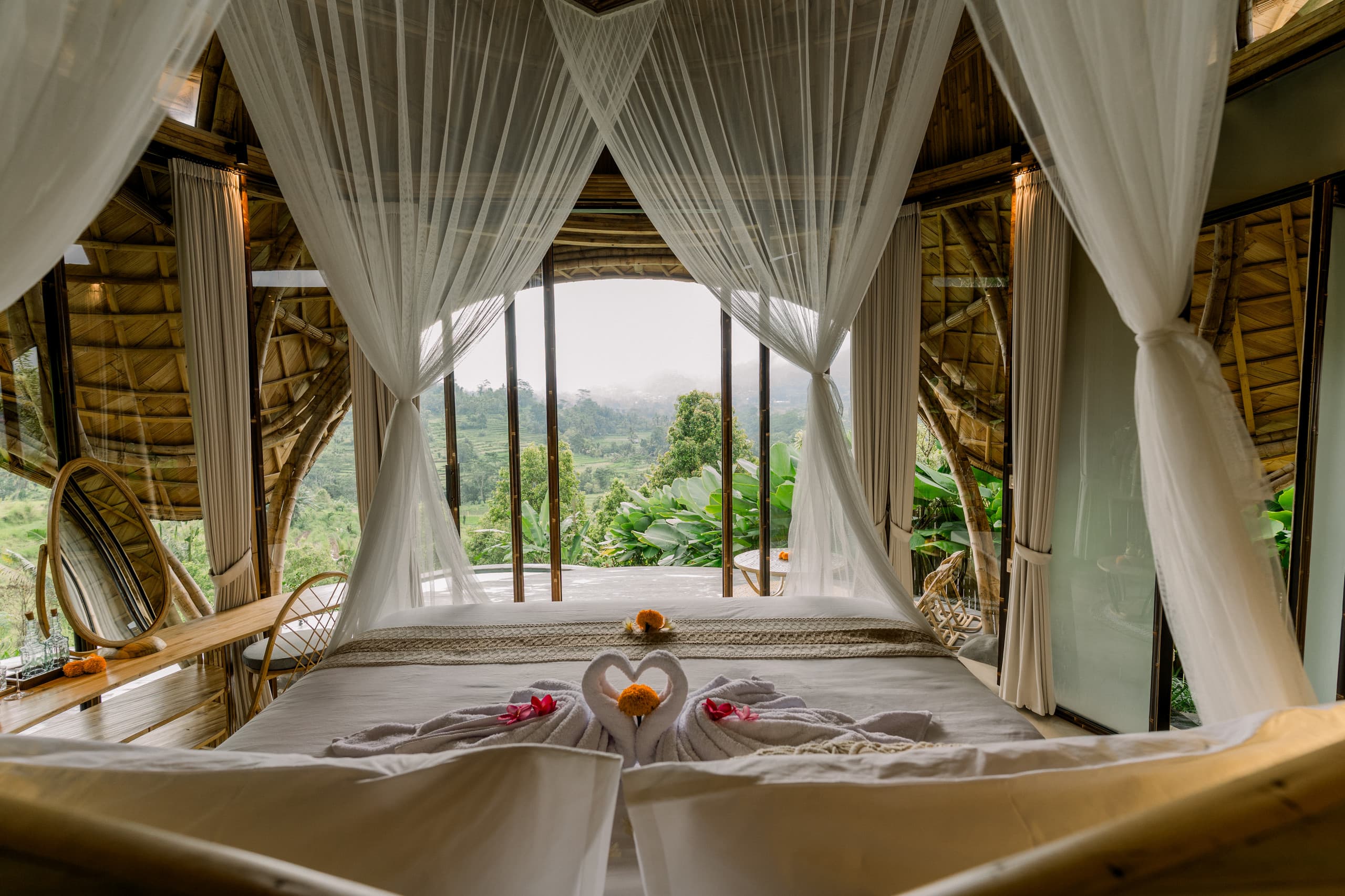 Vishala Bali | Panoramic Bamboo House in Sidemen 11