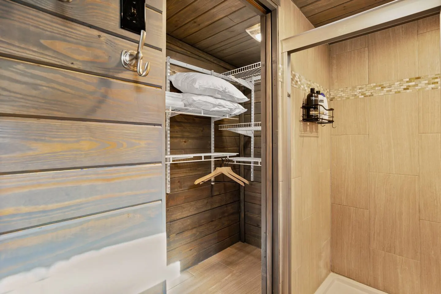 Lake Cabin Sauna, Hot Tub, Cold Plunge, Gym, Dock 16
