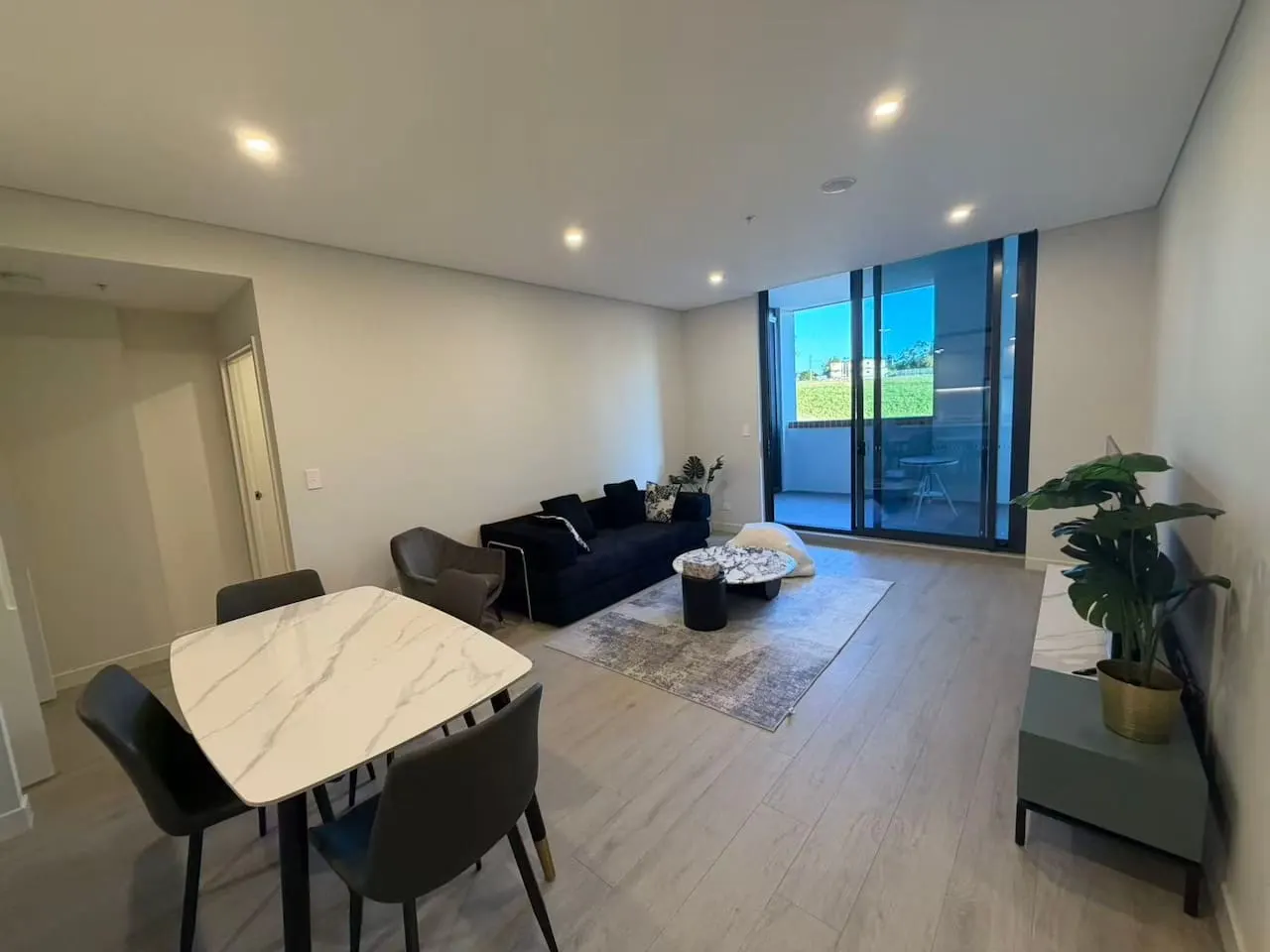 Modern 2BR Retreat in the Heart of Macquarie Park