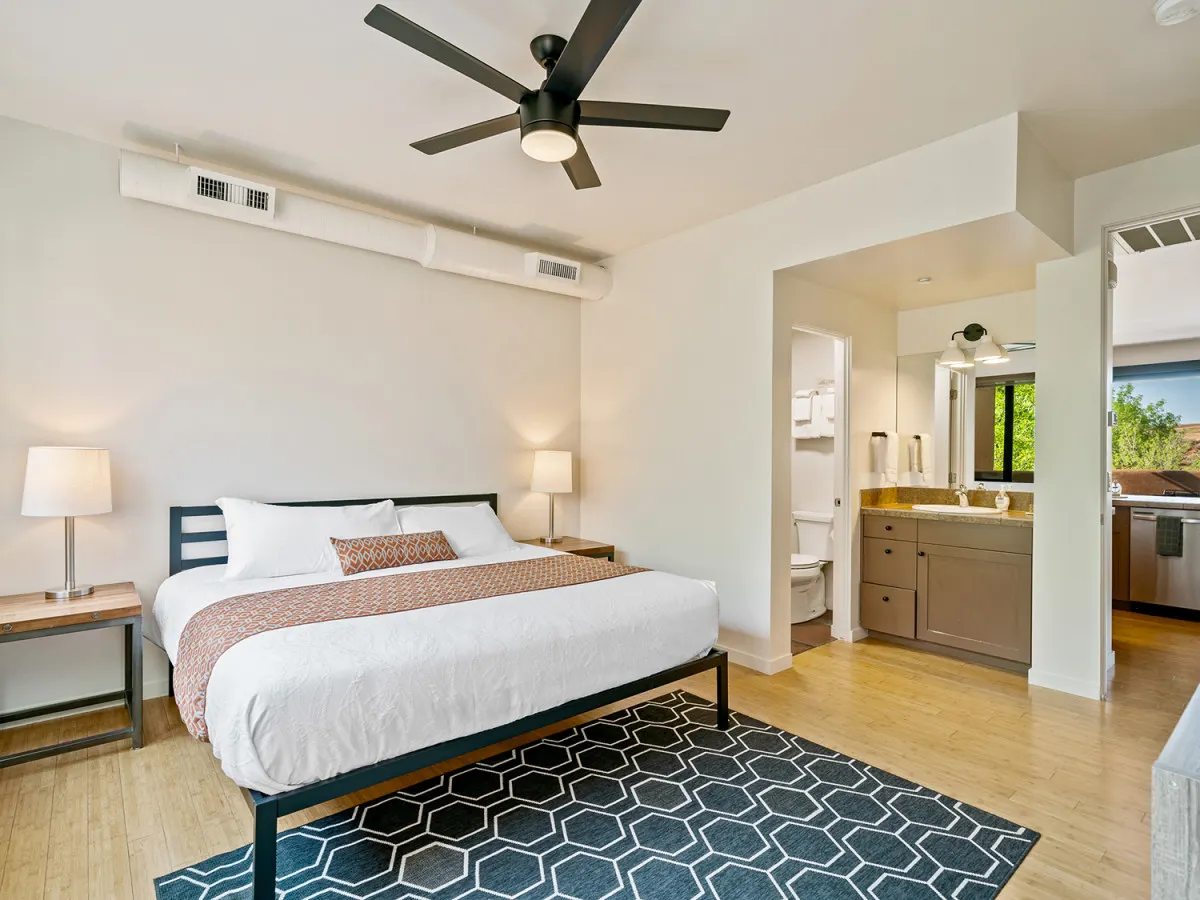 The Morning Star Suite 20