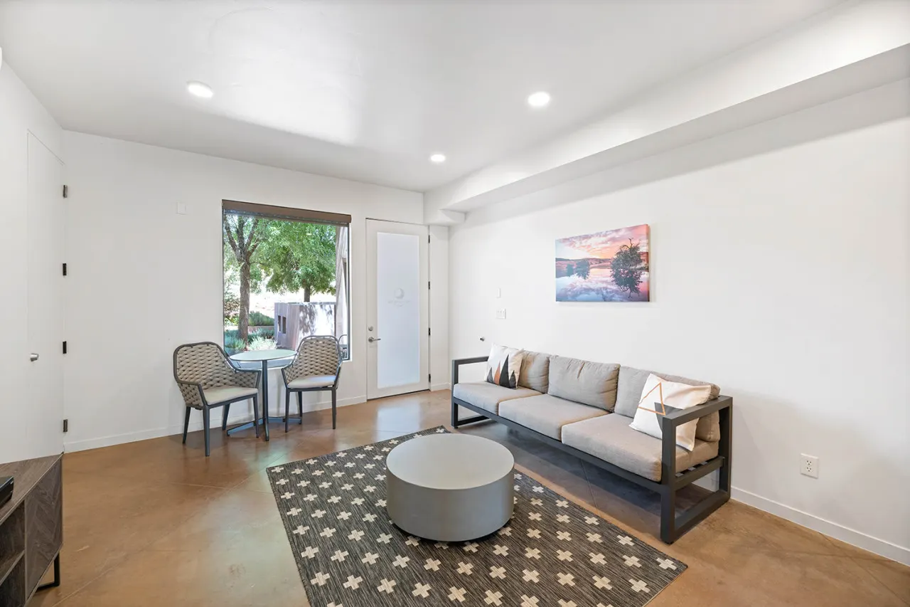 The Morning Star Suite 6