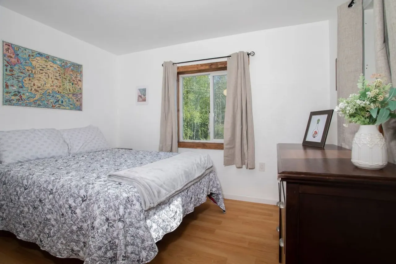 Meadow Rue Hideaway 12