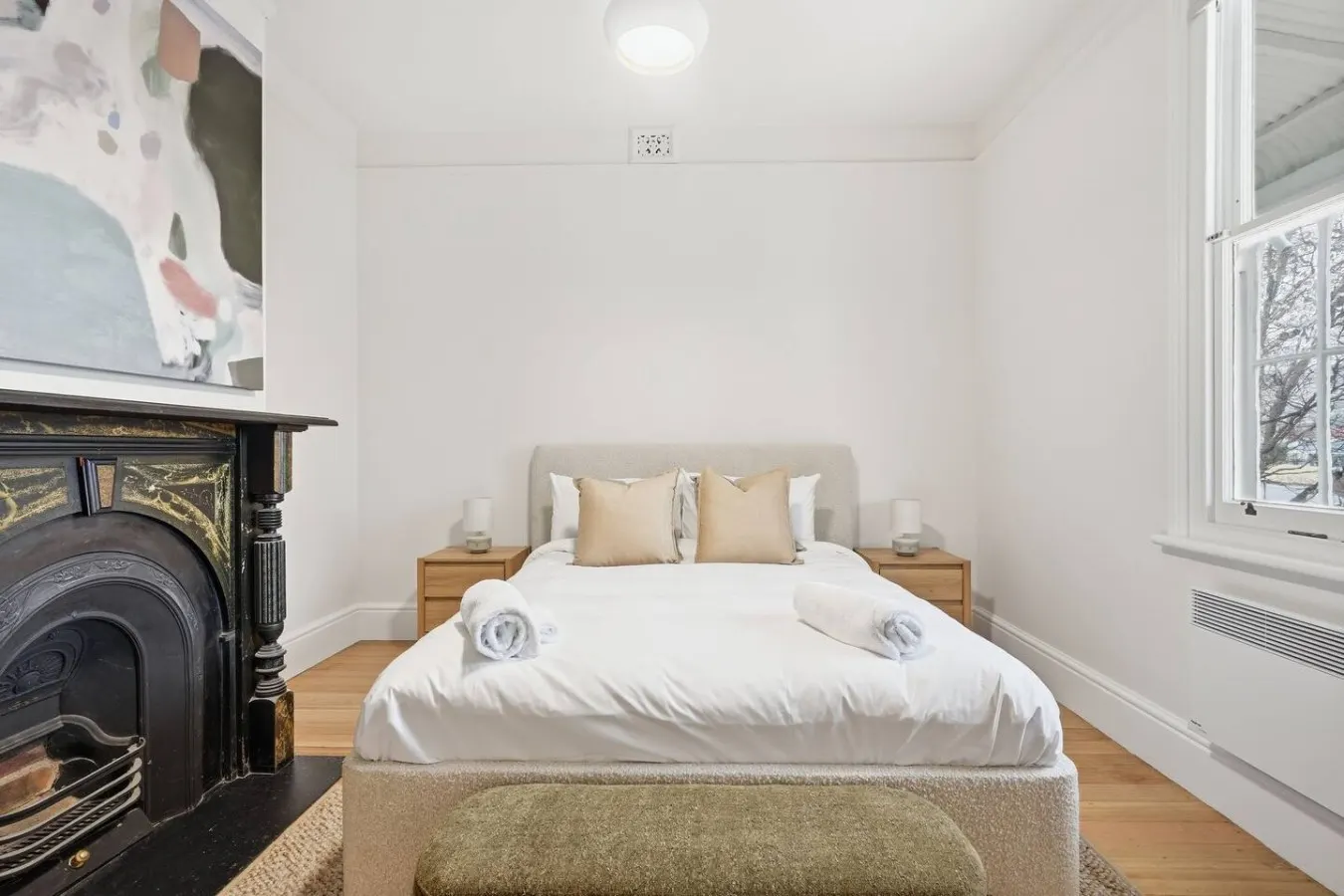 Sandy Bay Style Close to CBD 9