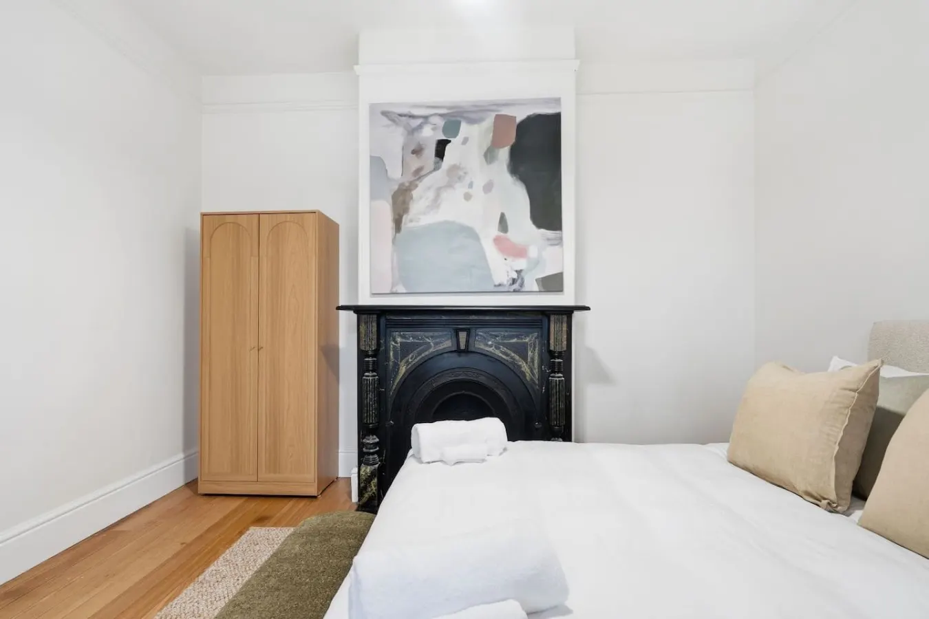 Sandy Bay Style Close to CBD 13