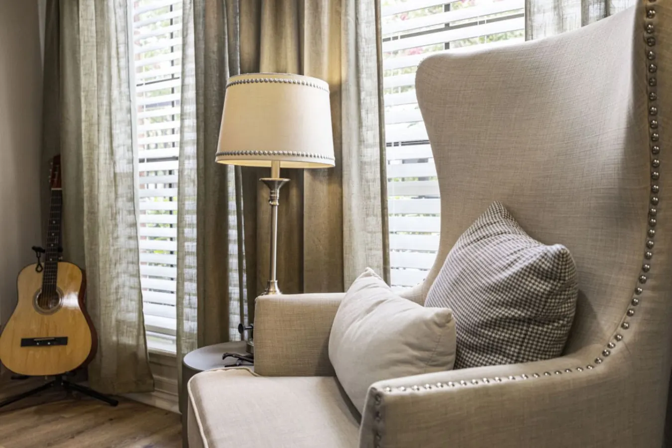 Two Connected Townhomes for 19 Group Stays, Walk to Dining, Montrose 16
