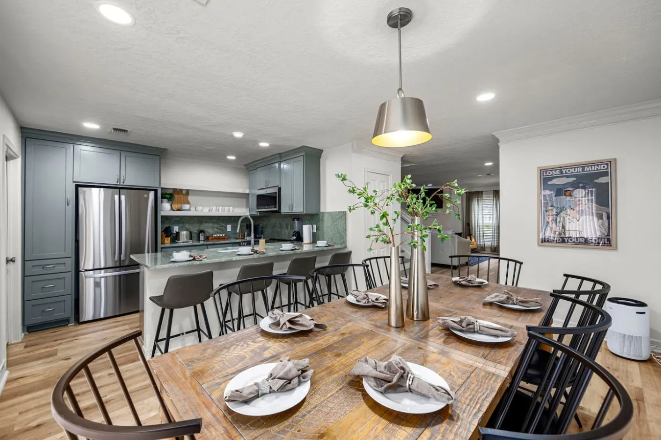 Two Connected Townhomes for 19 Group Stays, Walk to Dining, Montrose 19