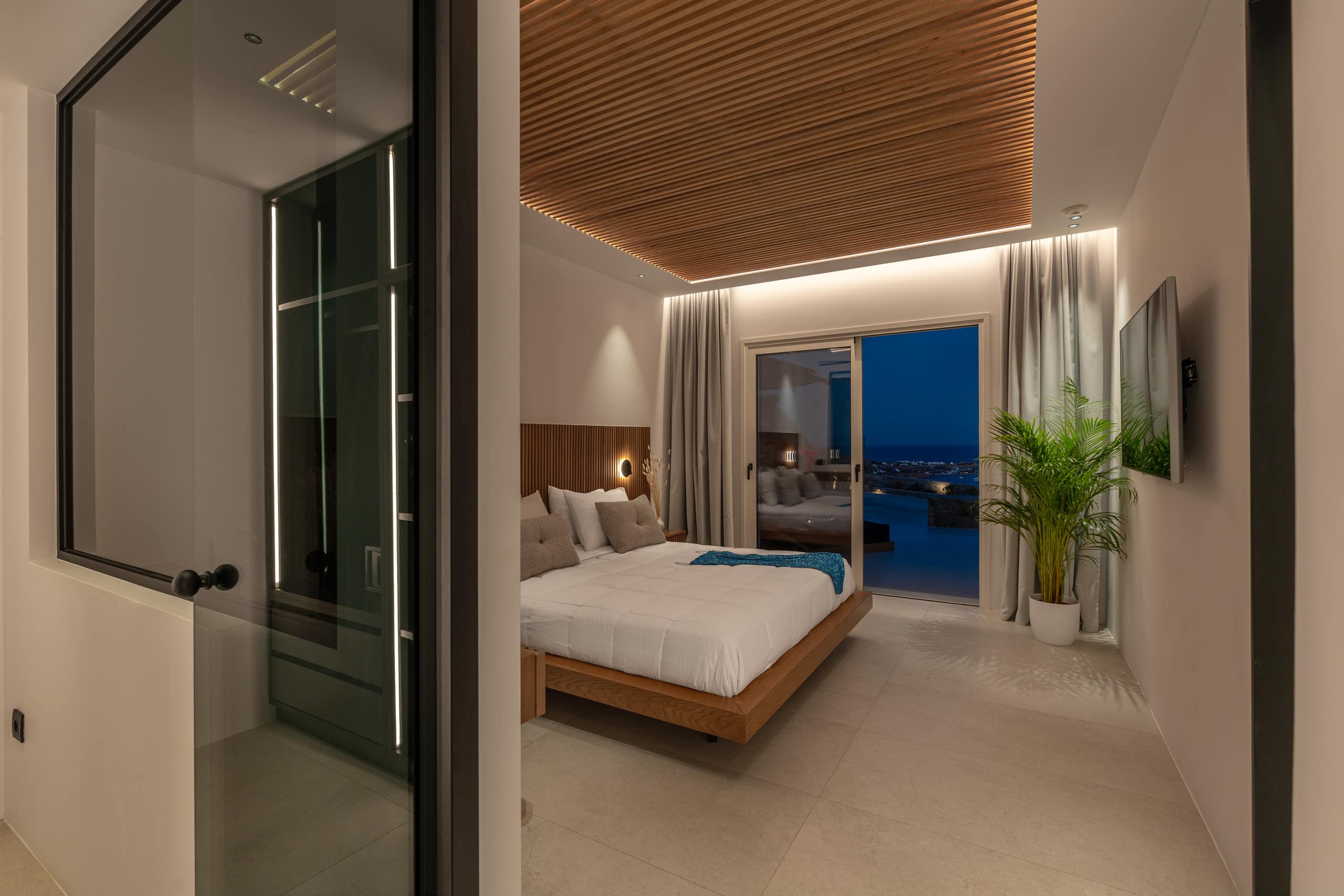 Elit Villa Psarou | Heated Pool & Jacuzzi 30