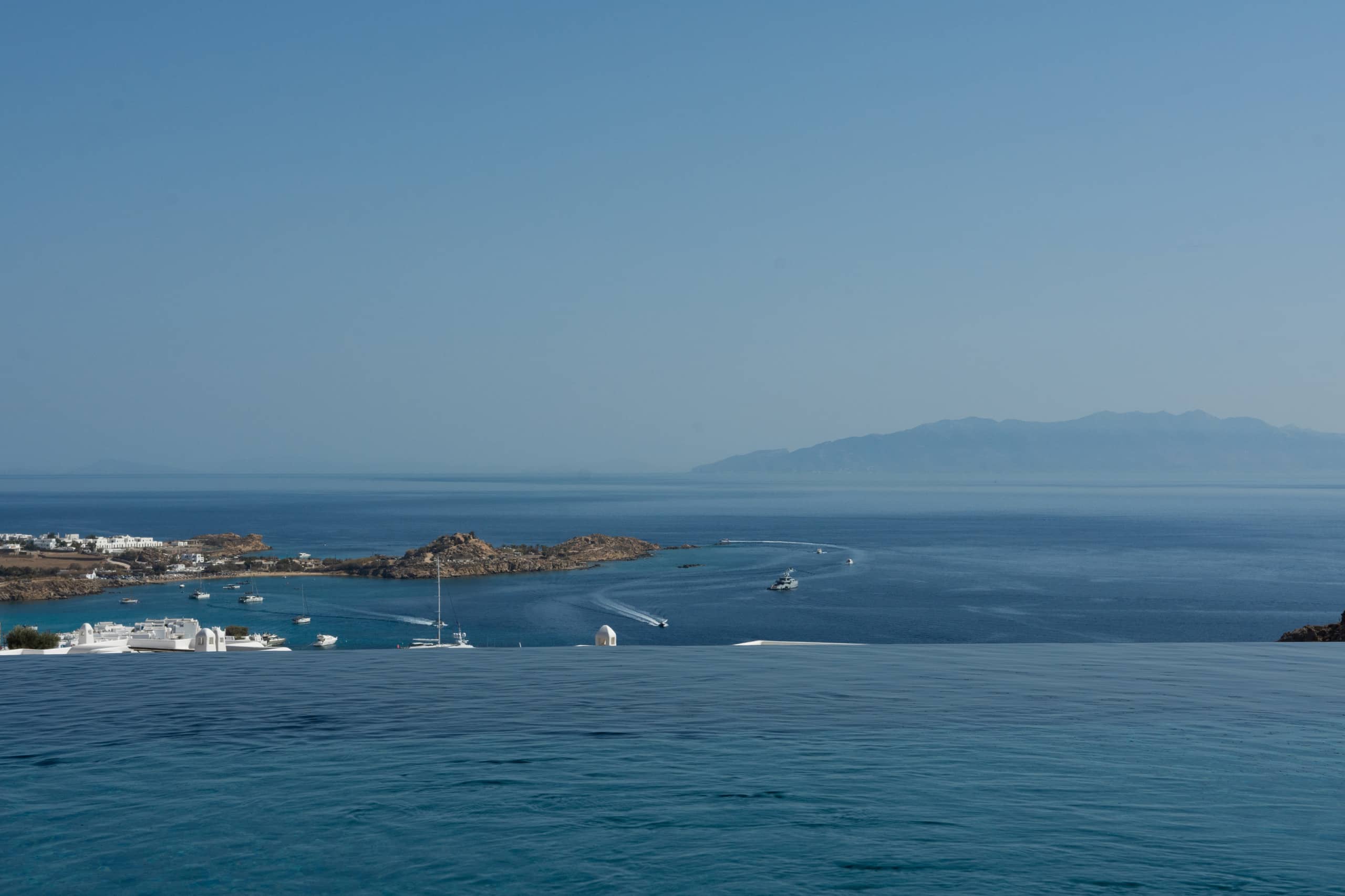 Elit Villa Psarou | Heated Pool & Jacuzzi — photo 2