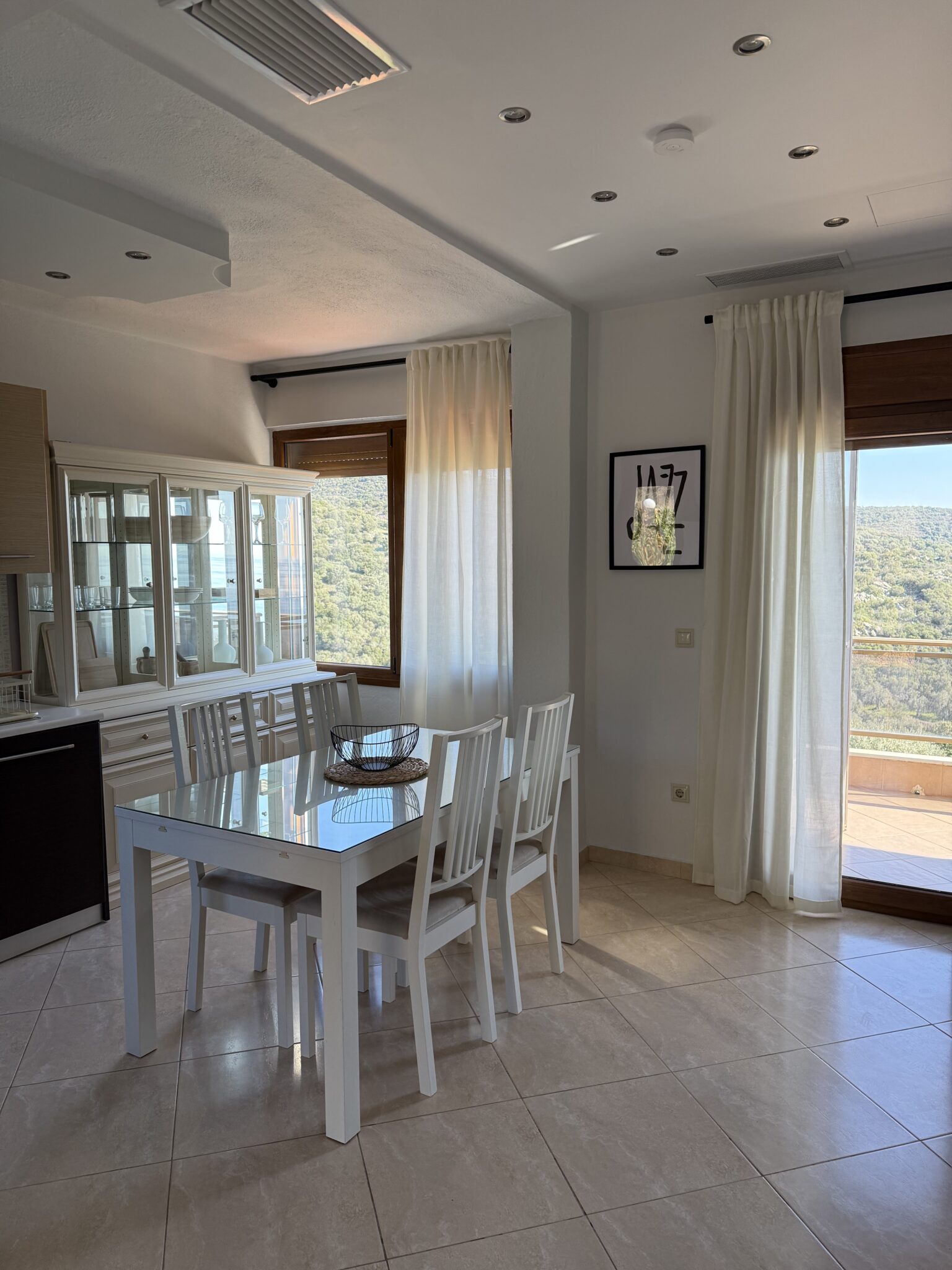 Niki's Home 16