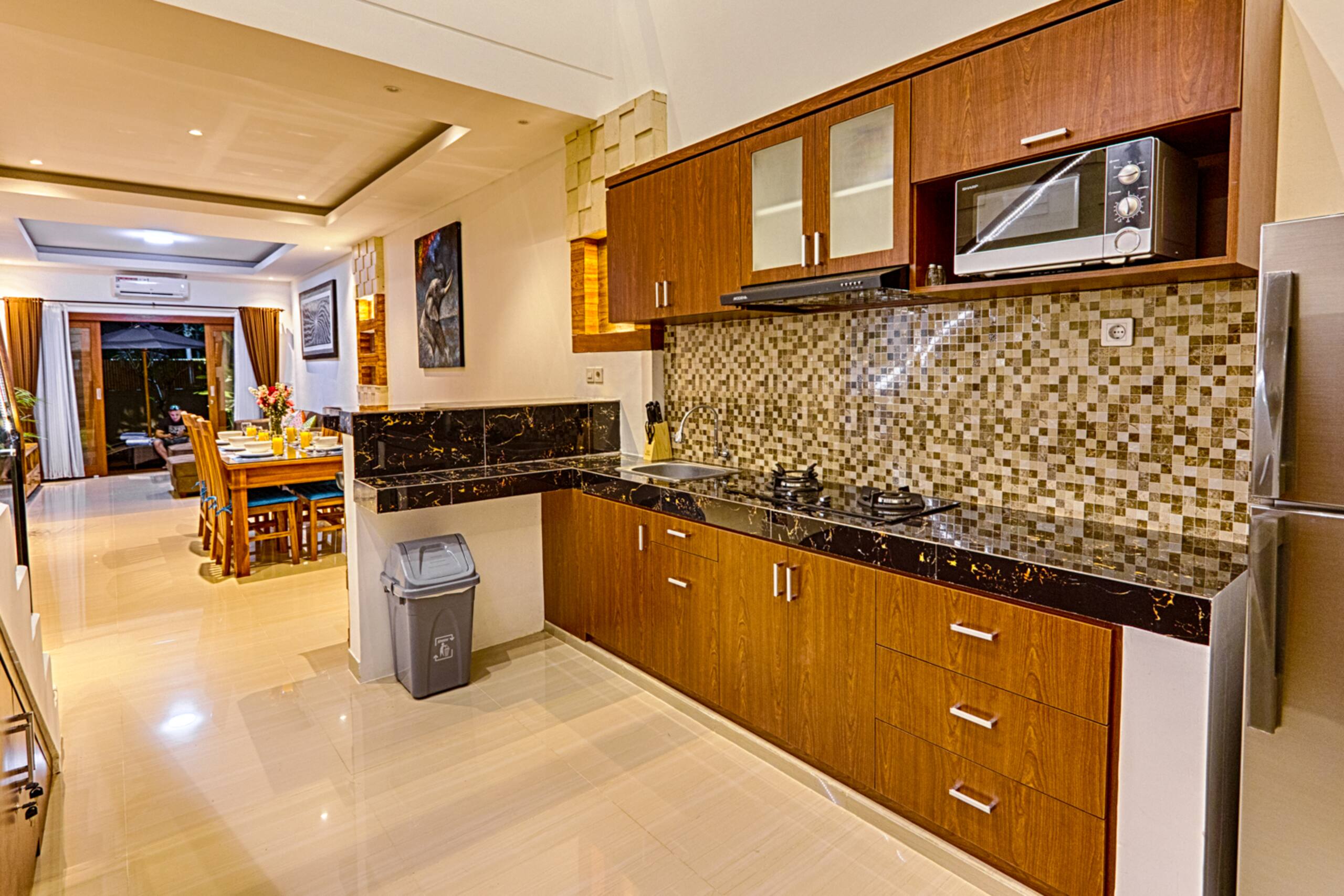 Villa Caitlyn Seminyak - Modern 3BR Villa w/ Pool! 8