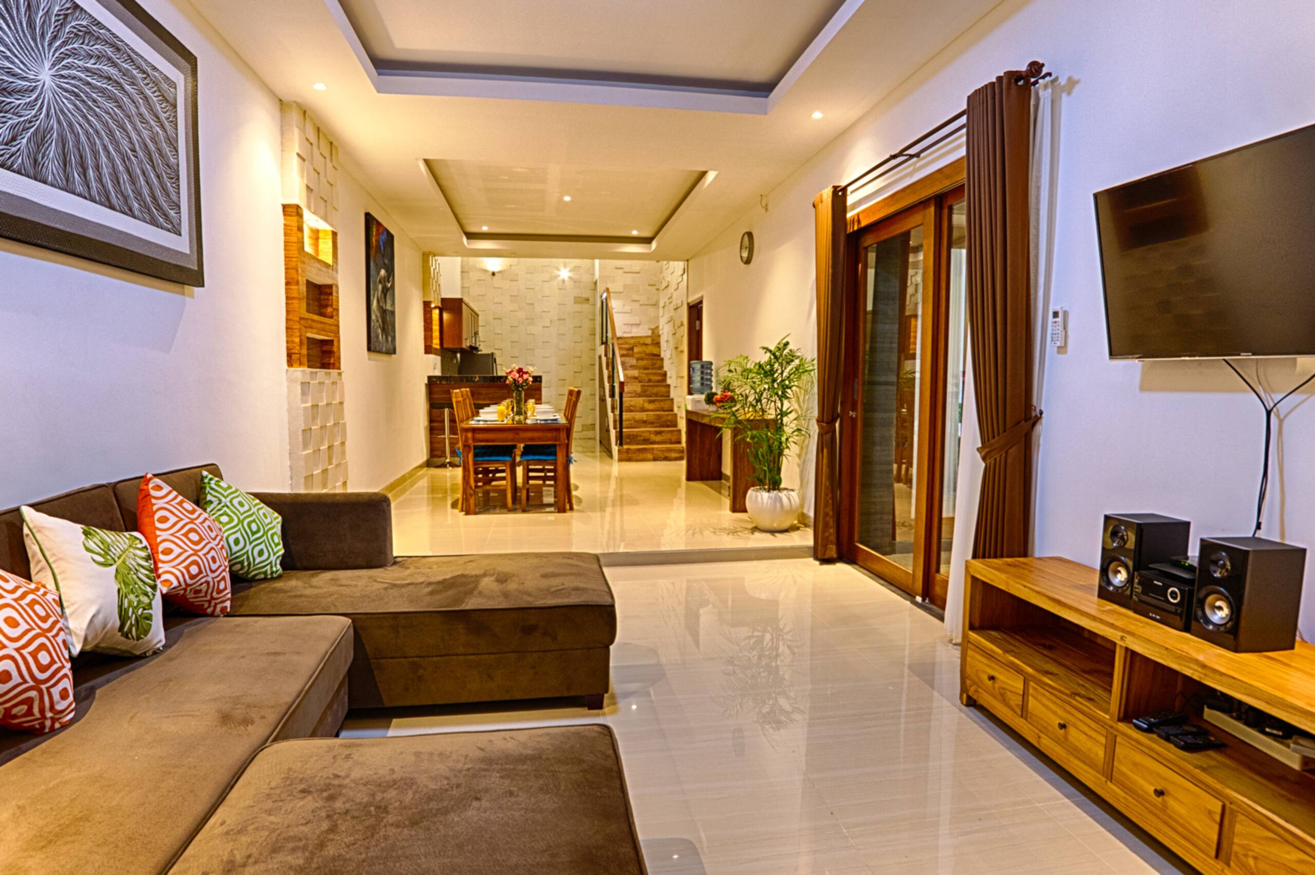 Villa Caitlyn Seminyak - Modern 3BR Villa w/ Pool! 12