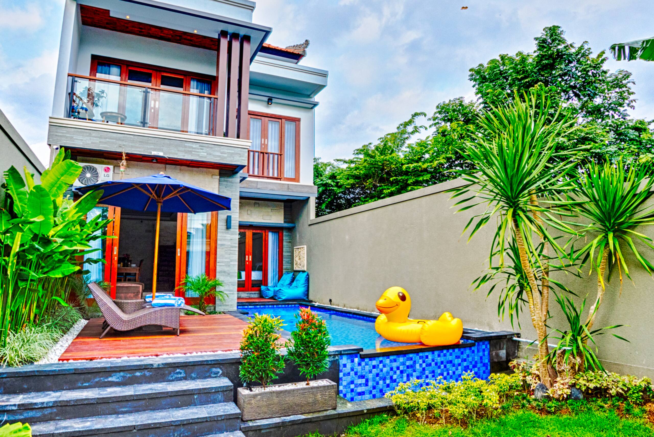 Villa Caitlyn Seminyak - Modern 3BR Villa w/ Pool! 35