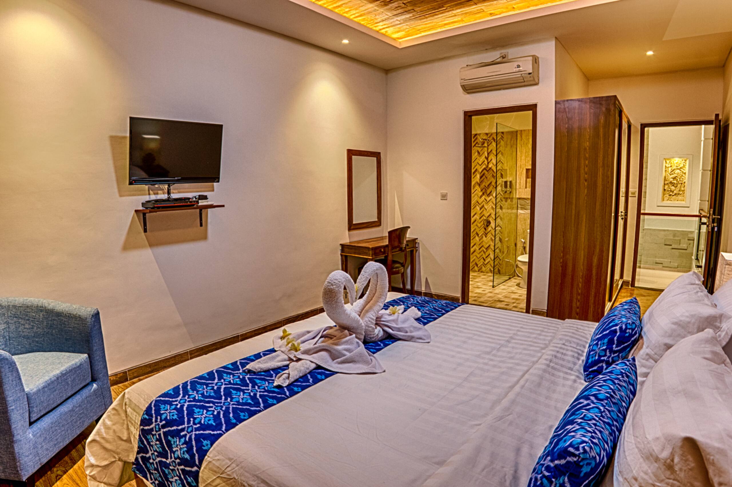Villa Caitlyn Seminyak - Modern 3BR Villa w/ Pool! 26
