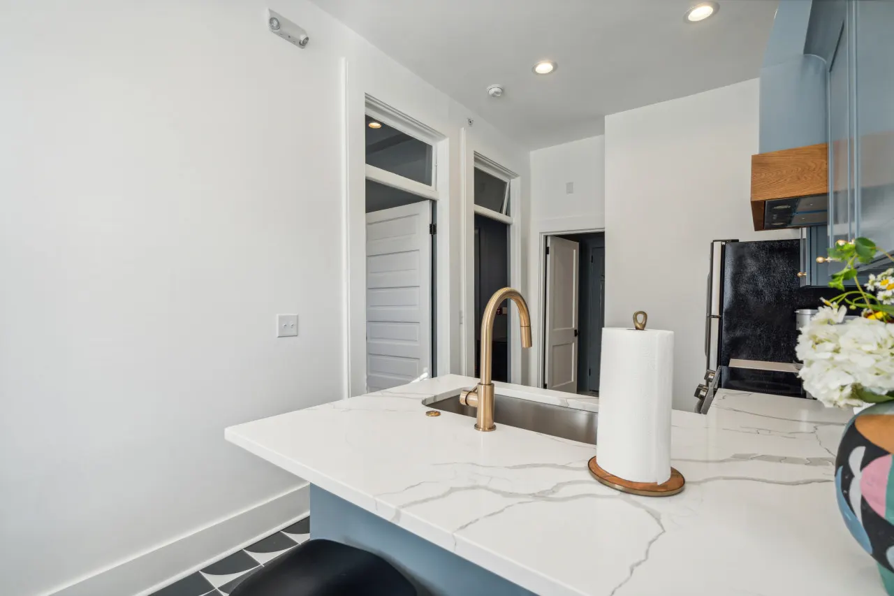 Angel Oak Suite - King St / MUSC 16