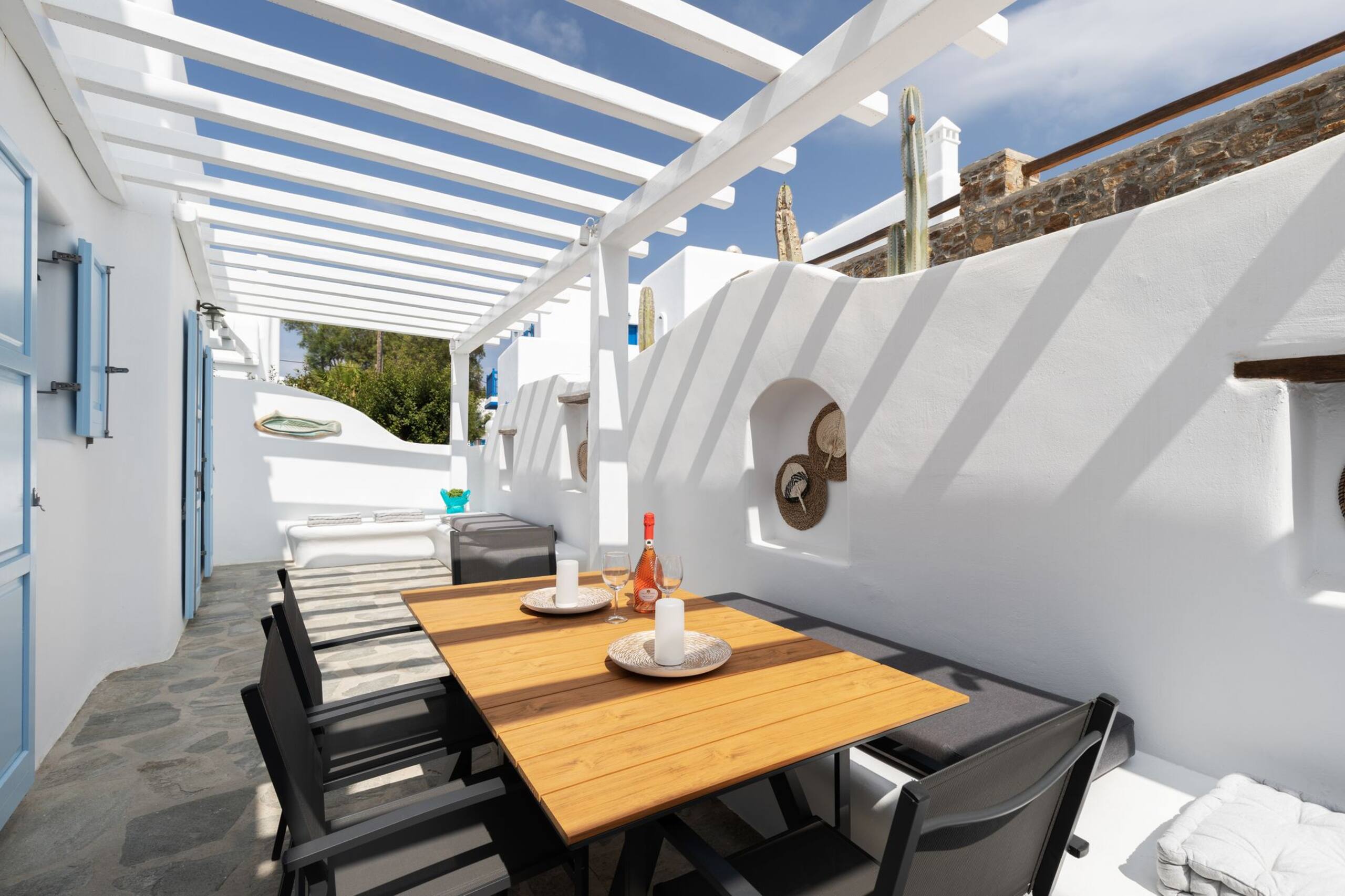 Dahlia Mykonean Suite 1 min. walk to Ornos  beach 17