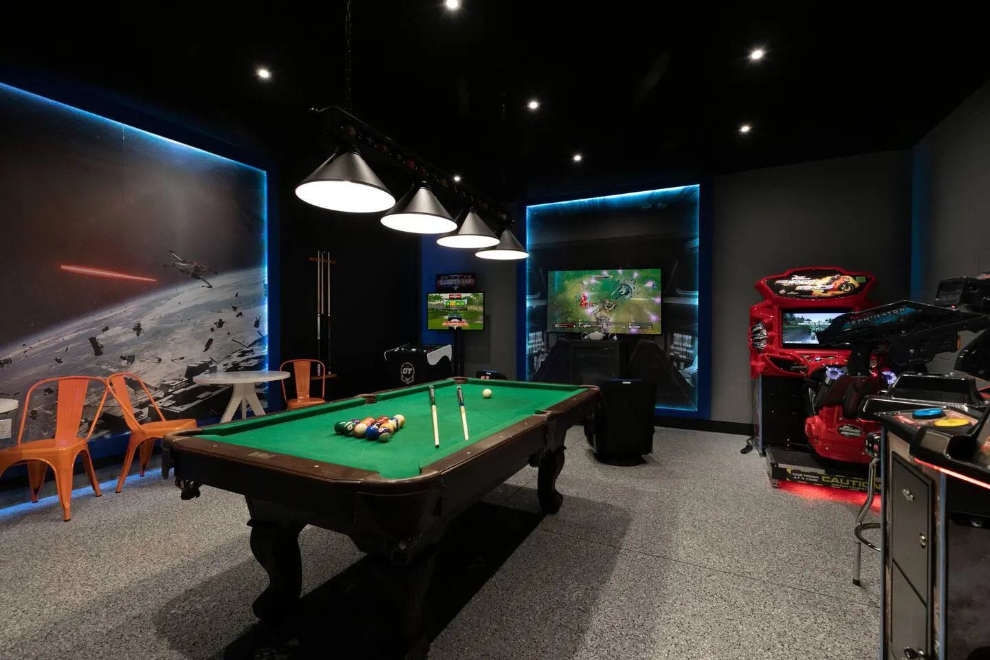 Designer Oasis | Disney • Arcade • Movie Theater — photo 2