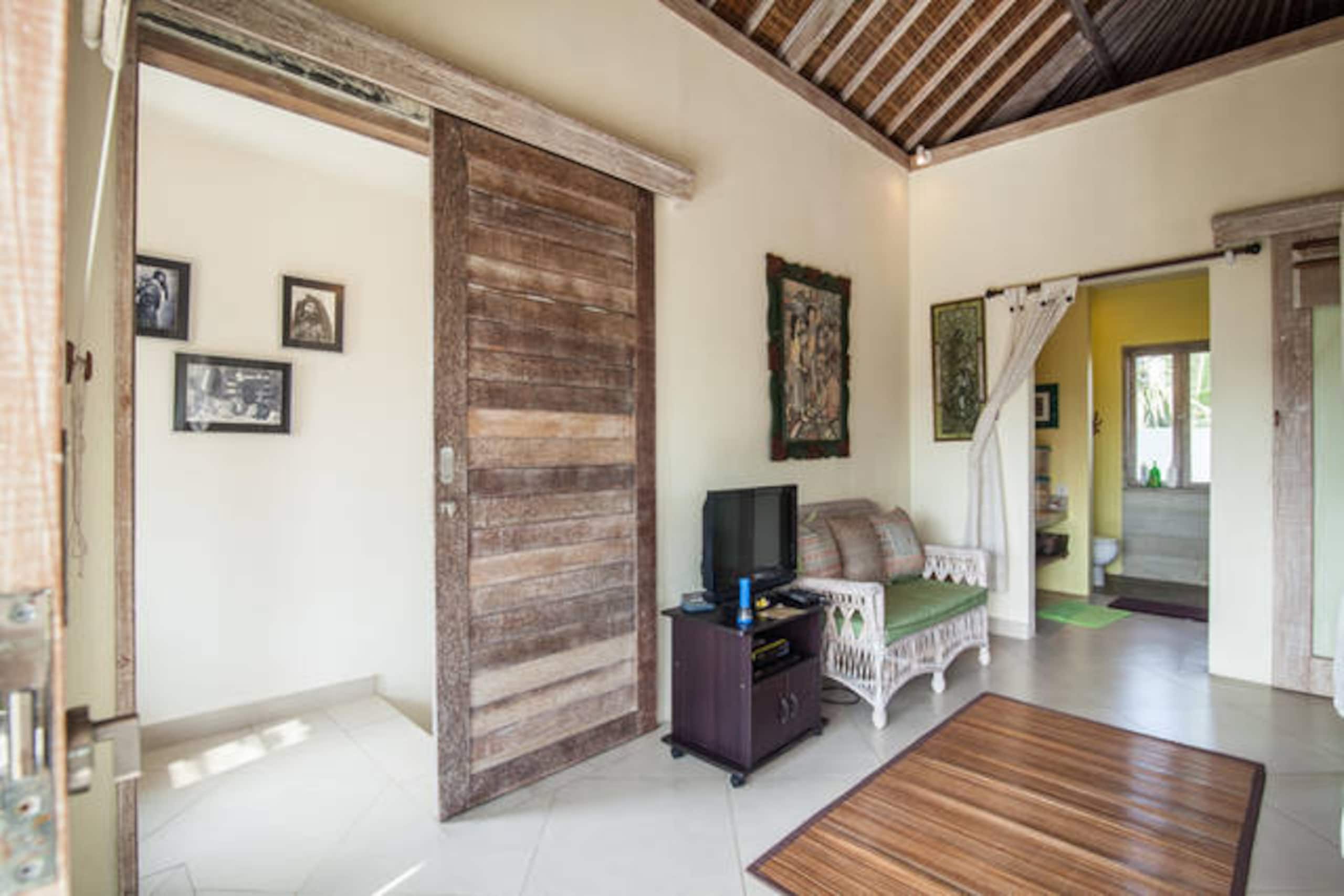 Artsy 2BR Ubud Pool Villa • Penestanan Ubud Bali 23