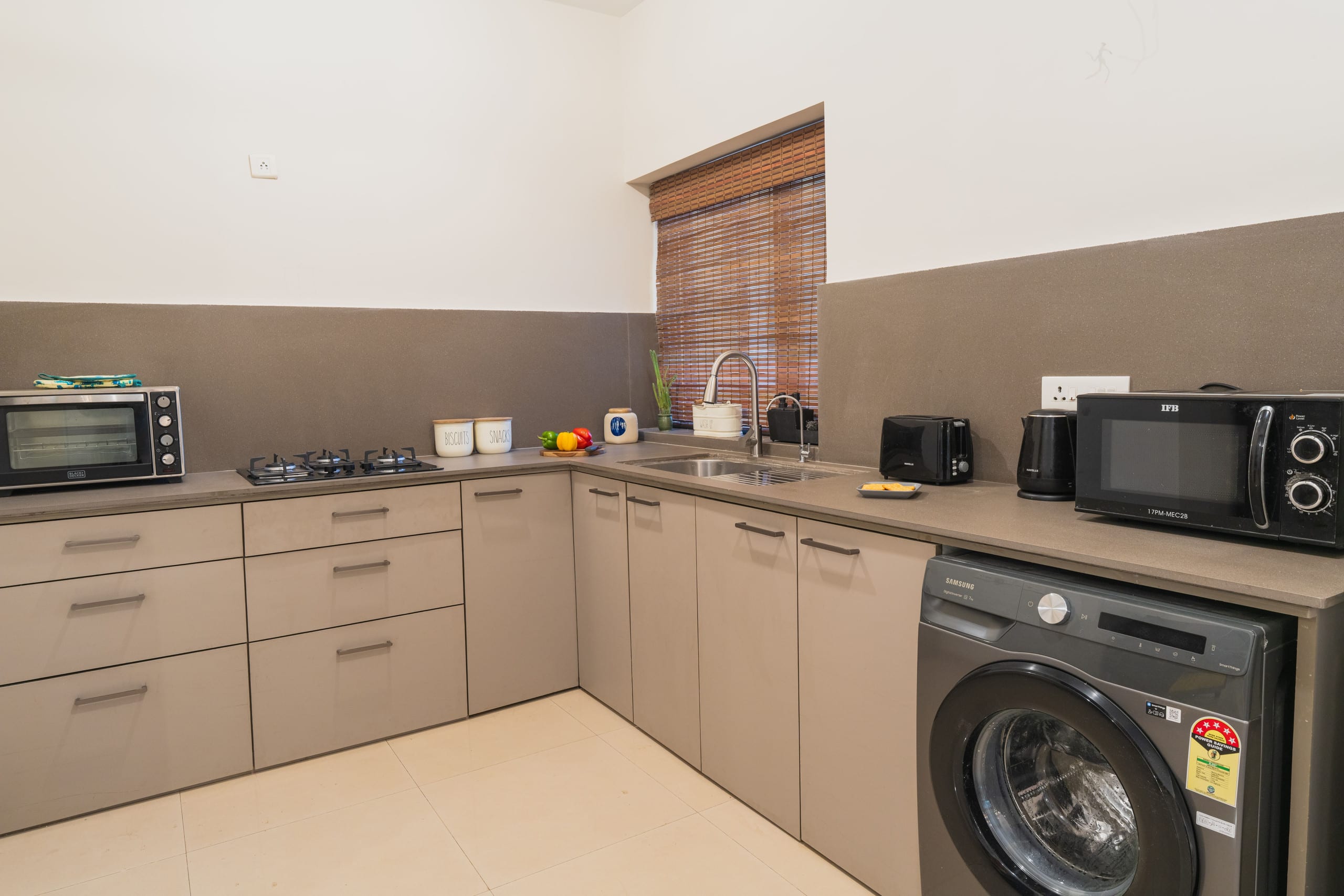 1BHK Luxury Apartment with Pool 10