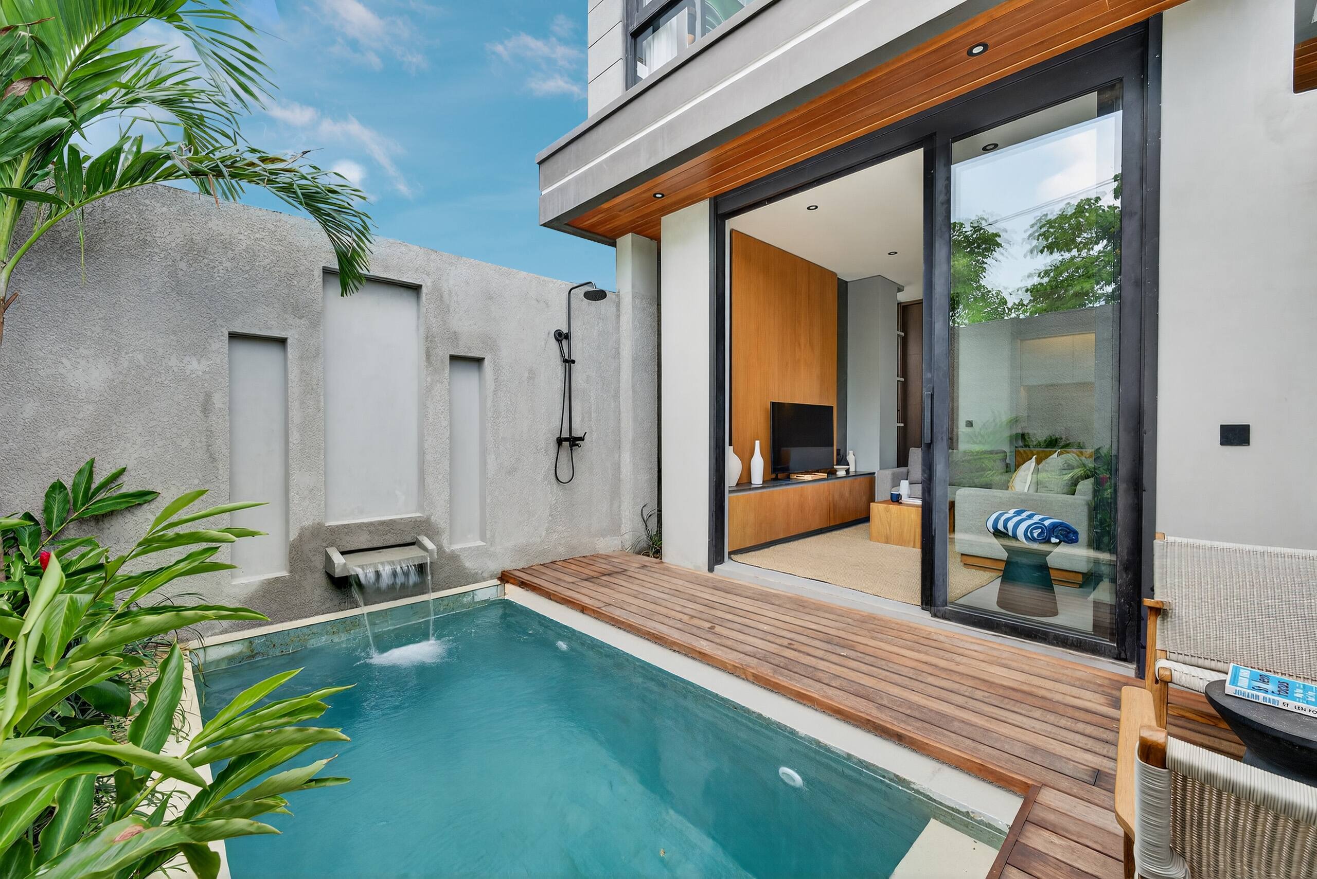 Bellana Villa: 2BR Beachside Escape in Balangan