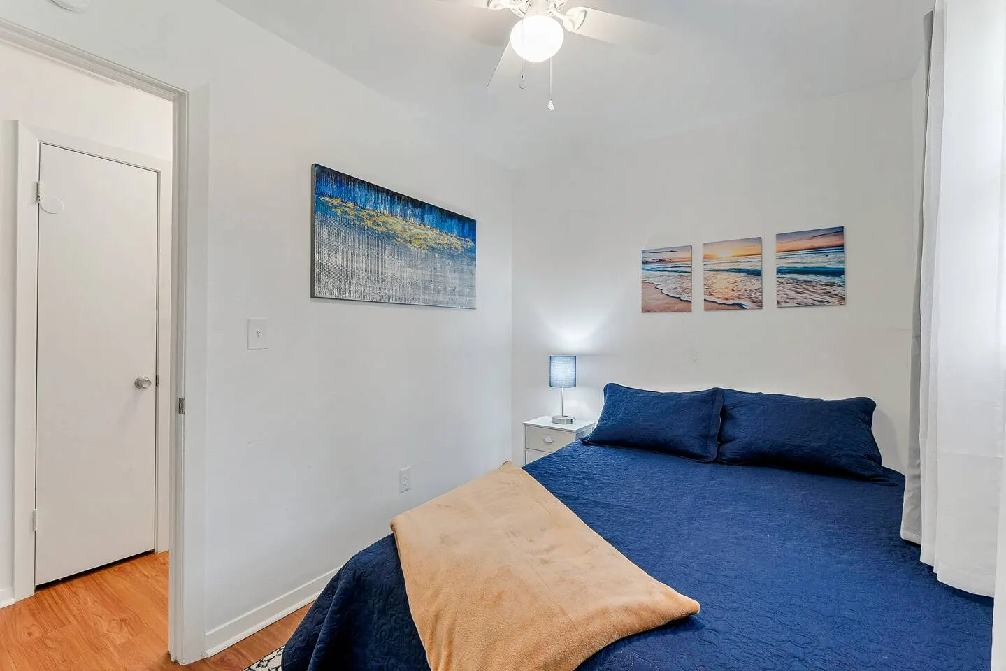 Cozy Pet-Friendly 3BR Near Norfolk Beaches 4