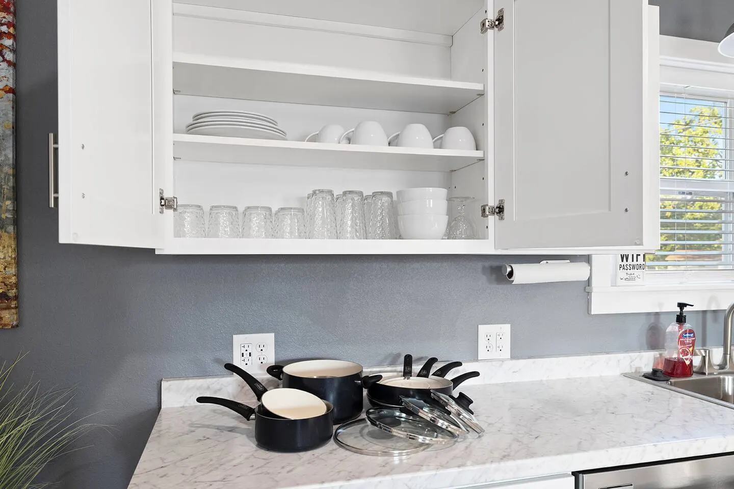 2 Units w/private entry - Bright, New and Modern! 7