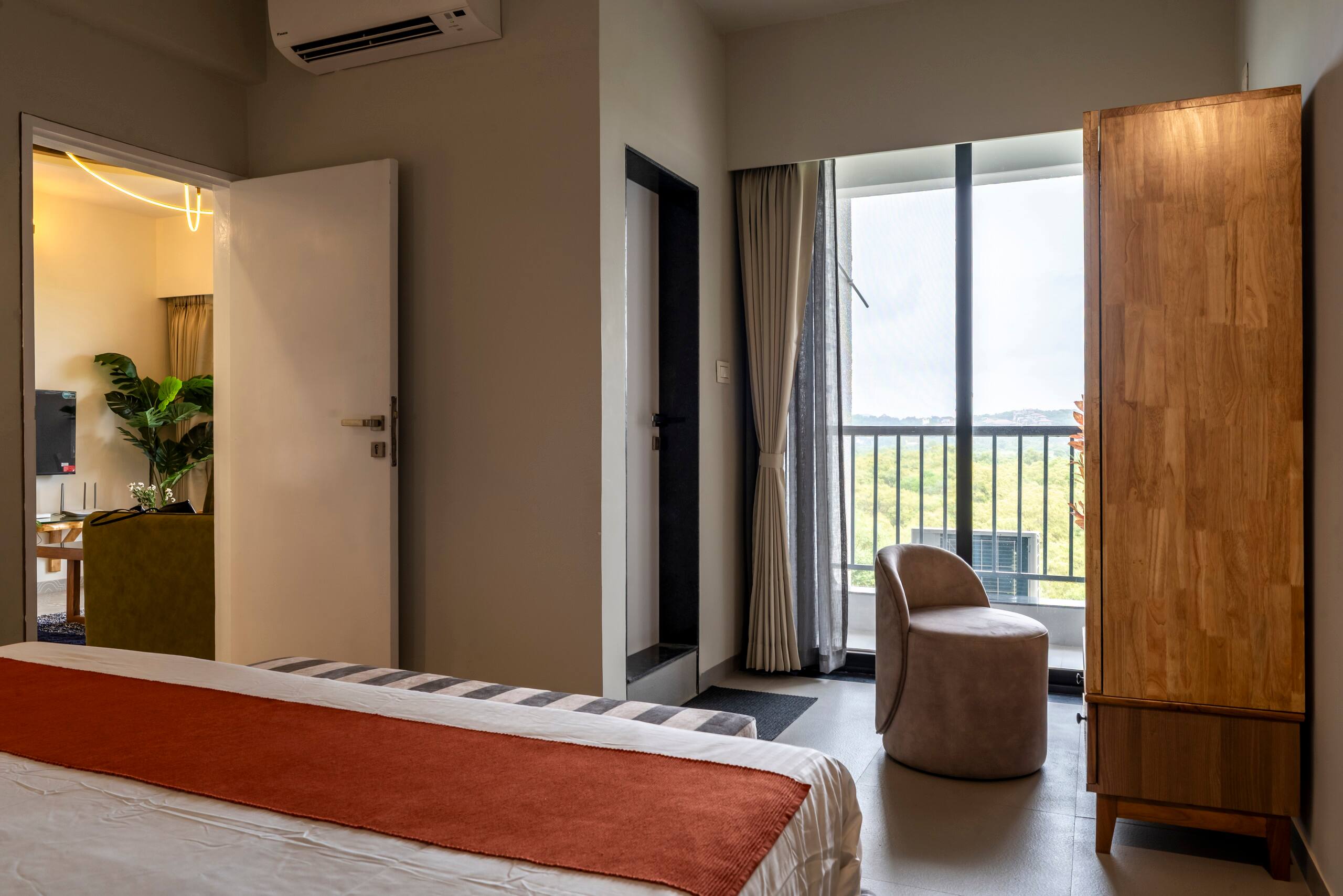 GLOW By Palacio De Goa | Brand New 2BHK Near Beach 38