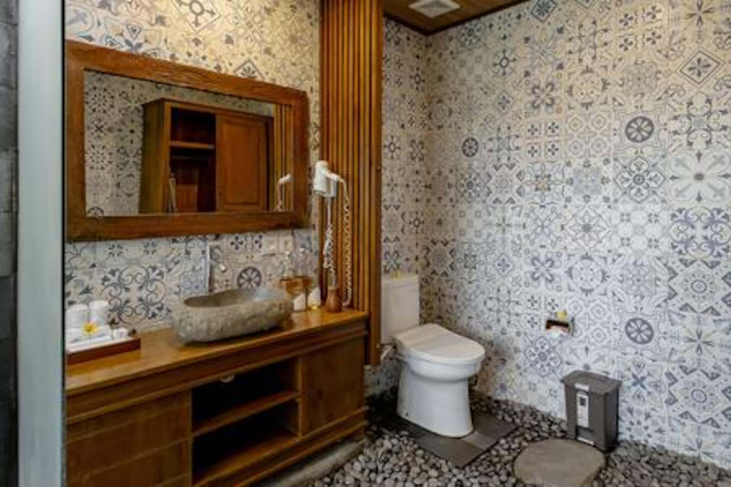 Wonderful Hidden Villa with Private Pool 25