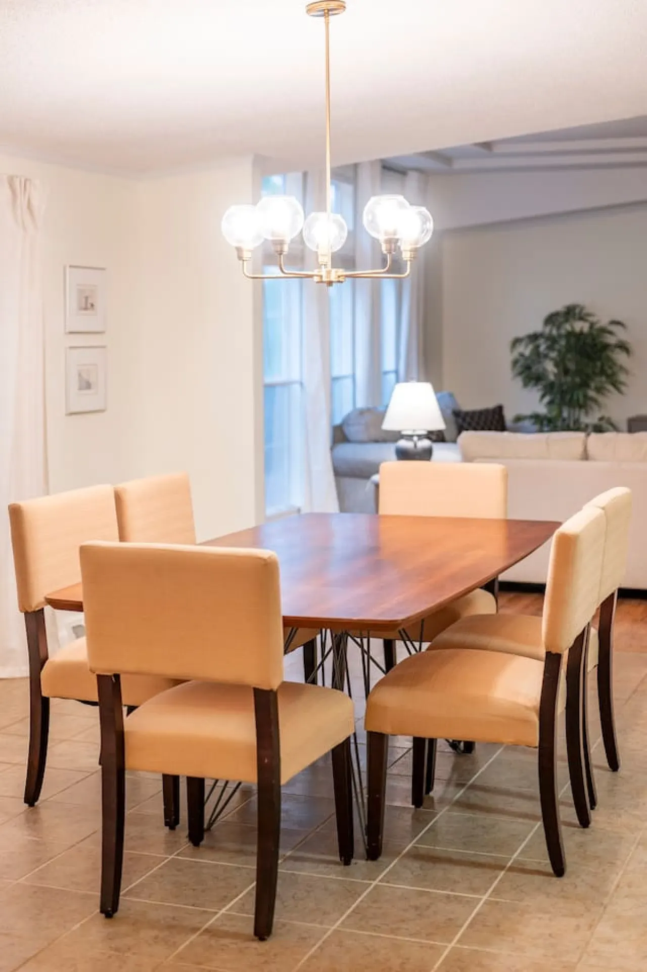 Private 4BR Oasis 2 KNG BDs 4 TVs Free Wi-Fi 16