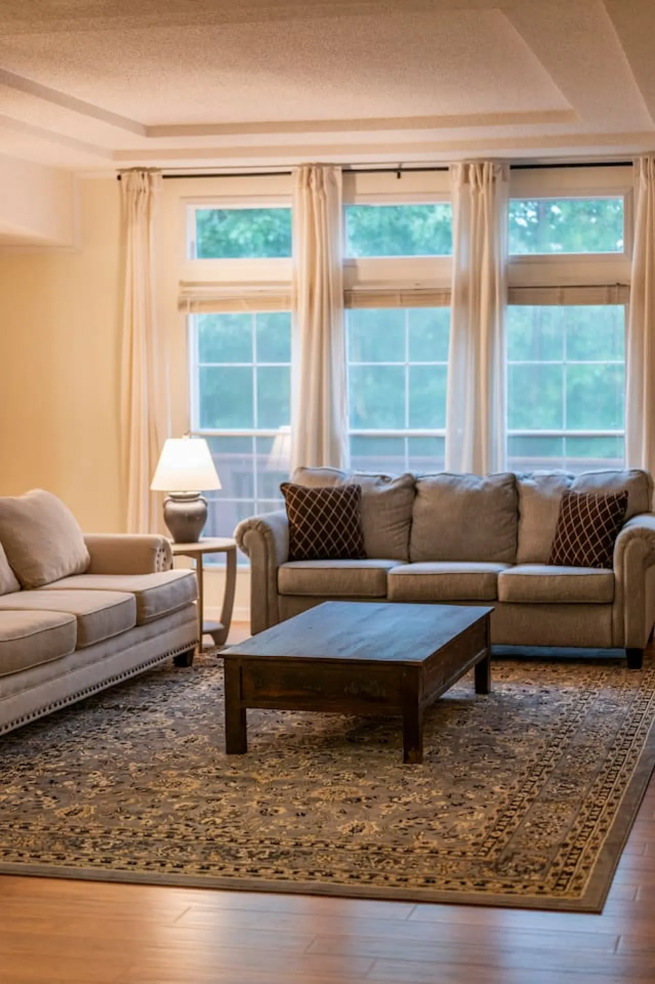 Private 4BR Oasis 2 KNG BDs 4 TVs Free Wi-Fi 20