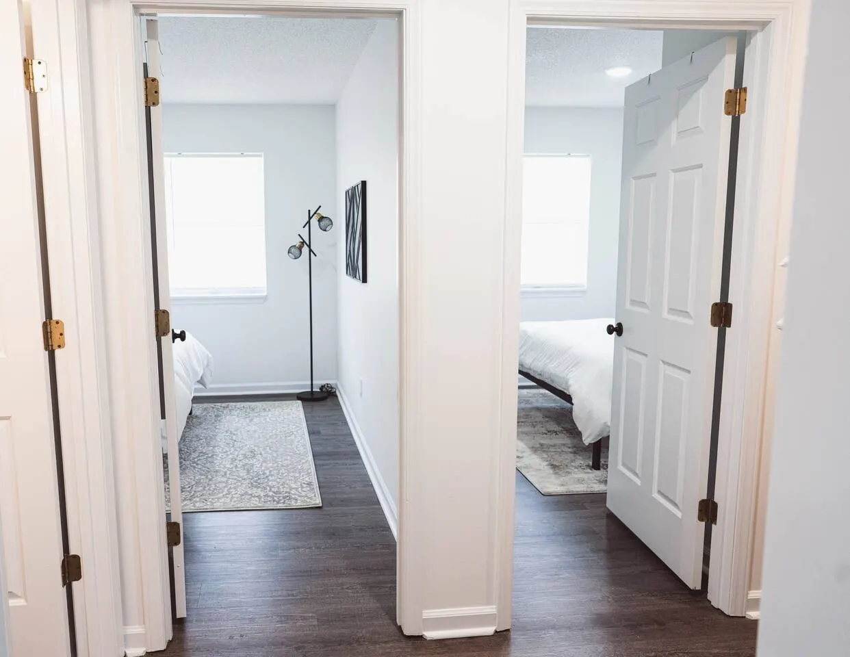 Quiet 2BD rental with mountain views close to JCMC 12