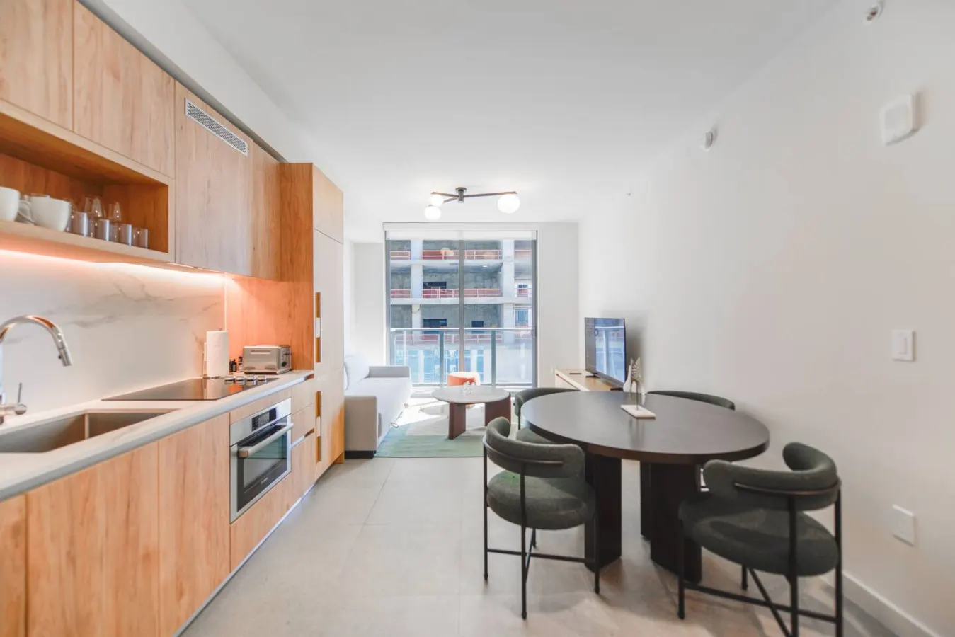 Crosby Miami Downtown - up to 4 guests + Pool/more 2