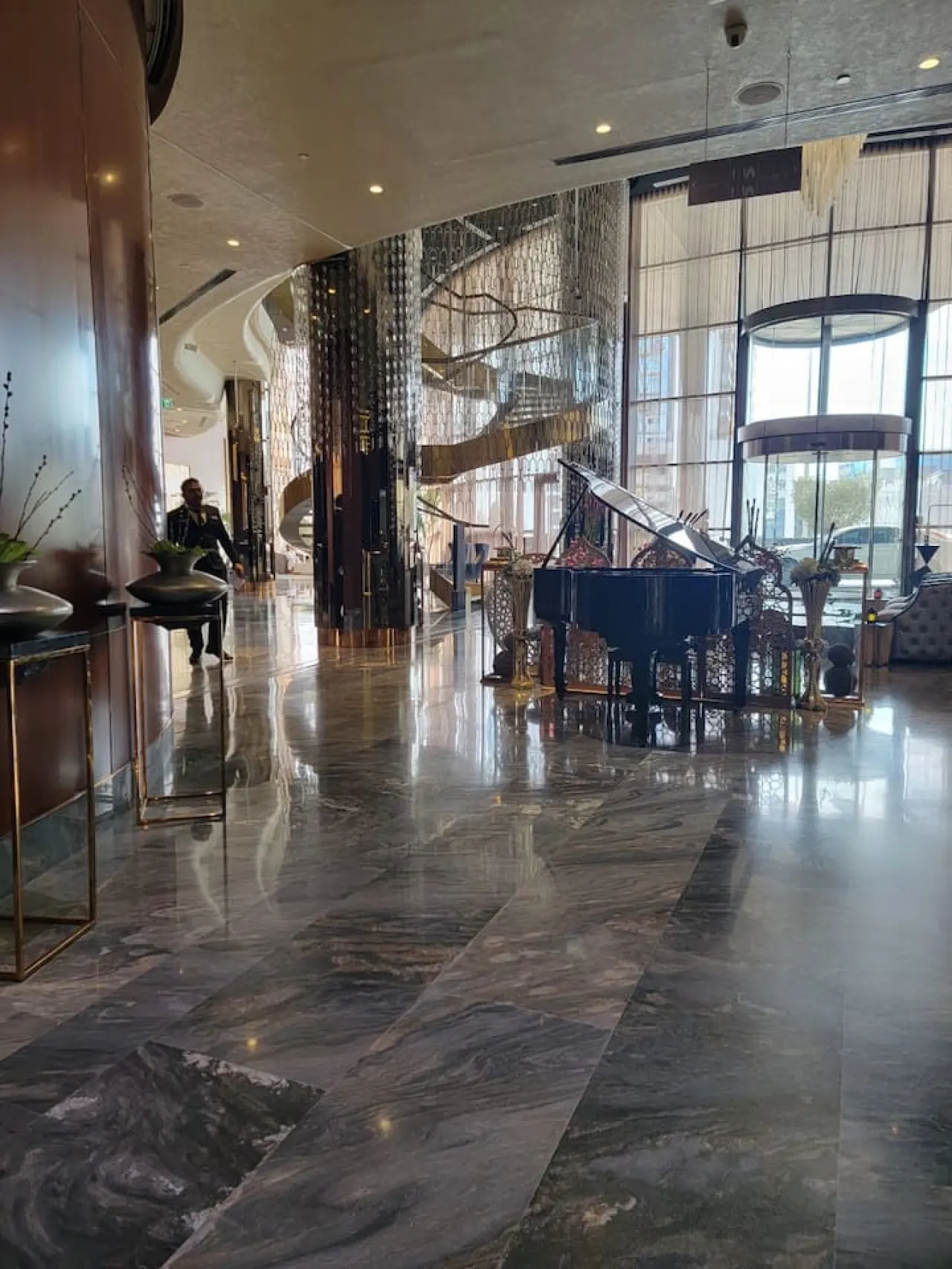 1BR Luxury Stay - Infinity Pool - Damac Paramount A - Business Bay 19
