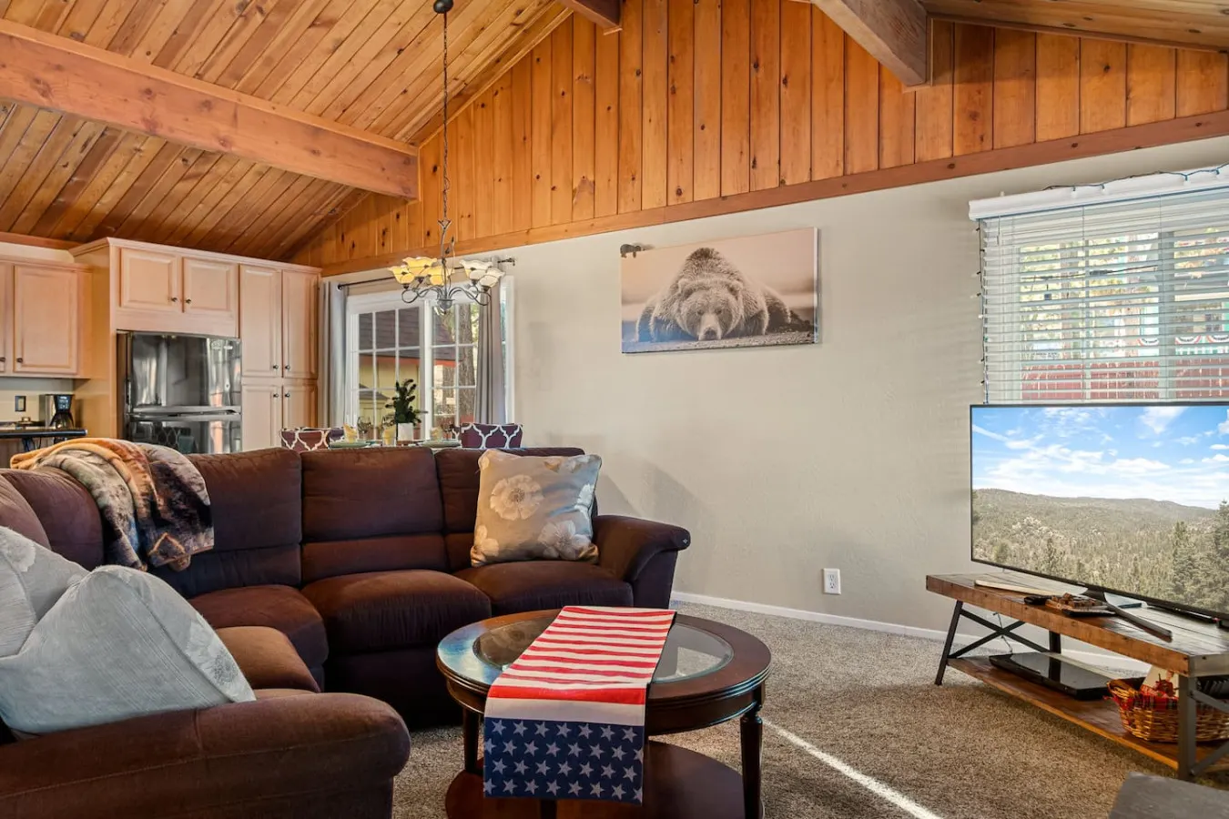 2BR Beartime Story Cabin w BBQ 12