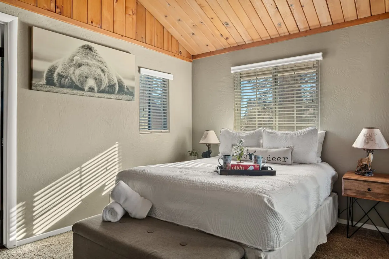 2BR Beartime Story Cabin w BBQ 20