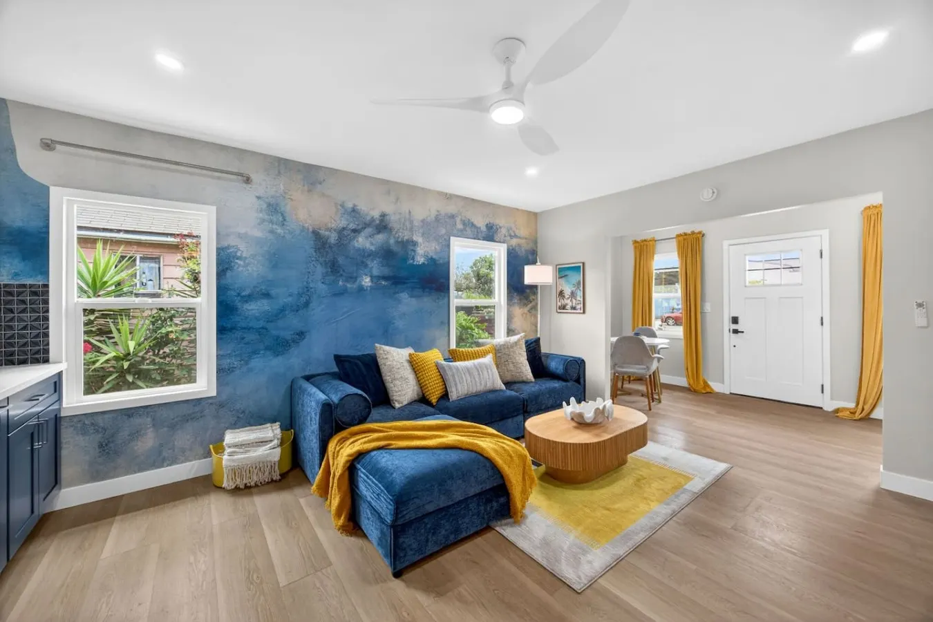 Brand New 2BR Sleeps 6 | 2 Parking | Near Petco