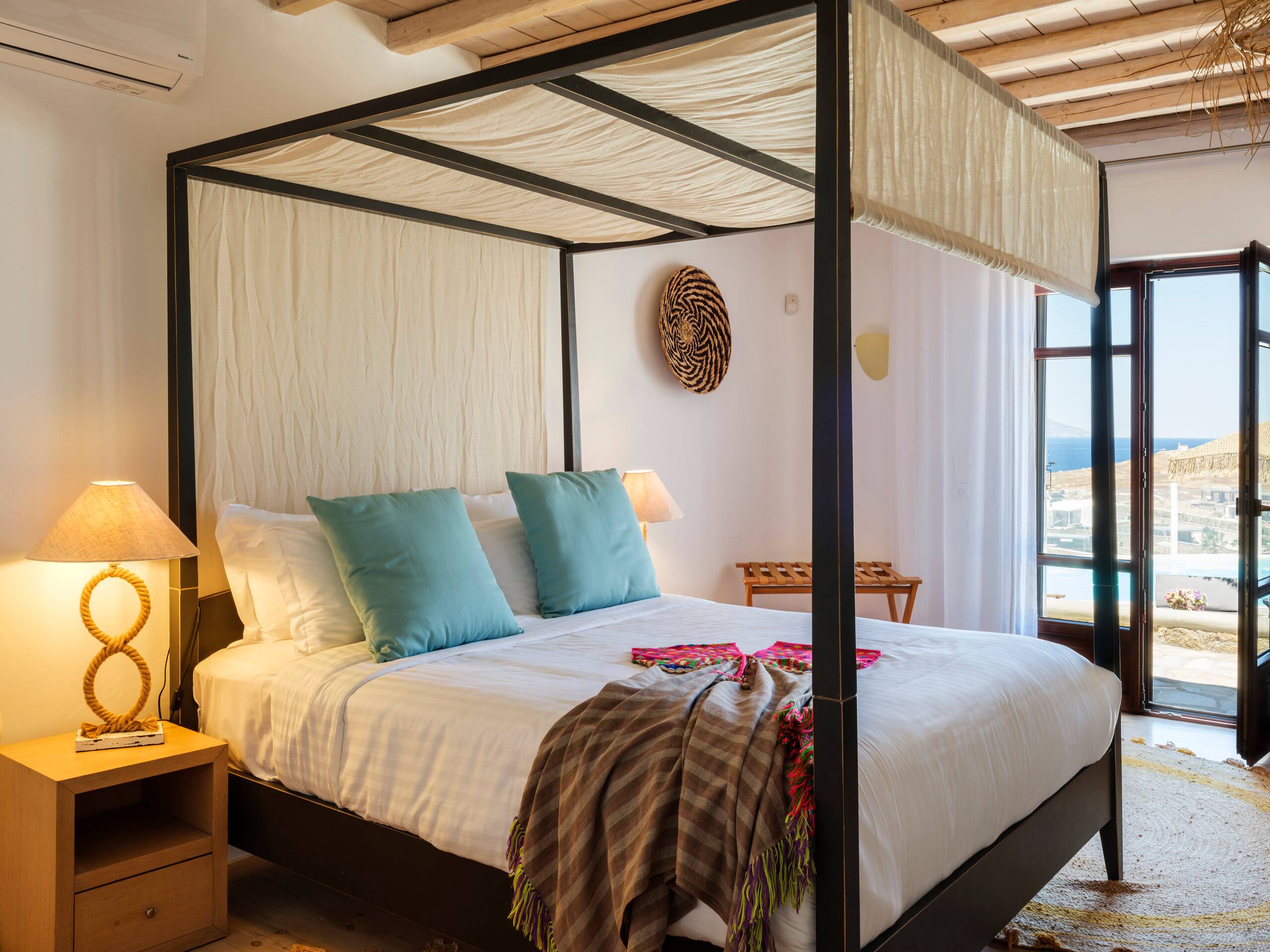 Cosset Villa Mykonos Pool & Sunset | One Villas 40