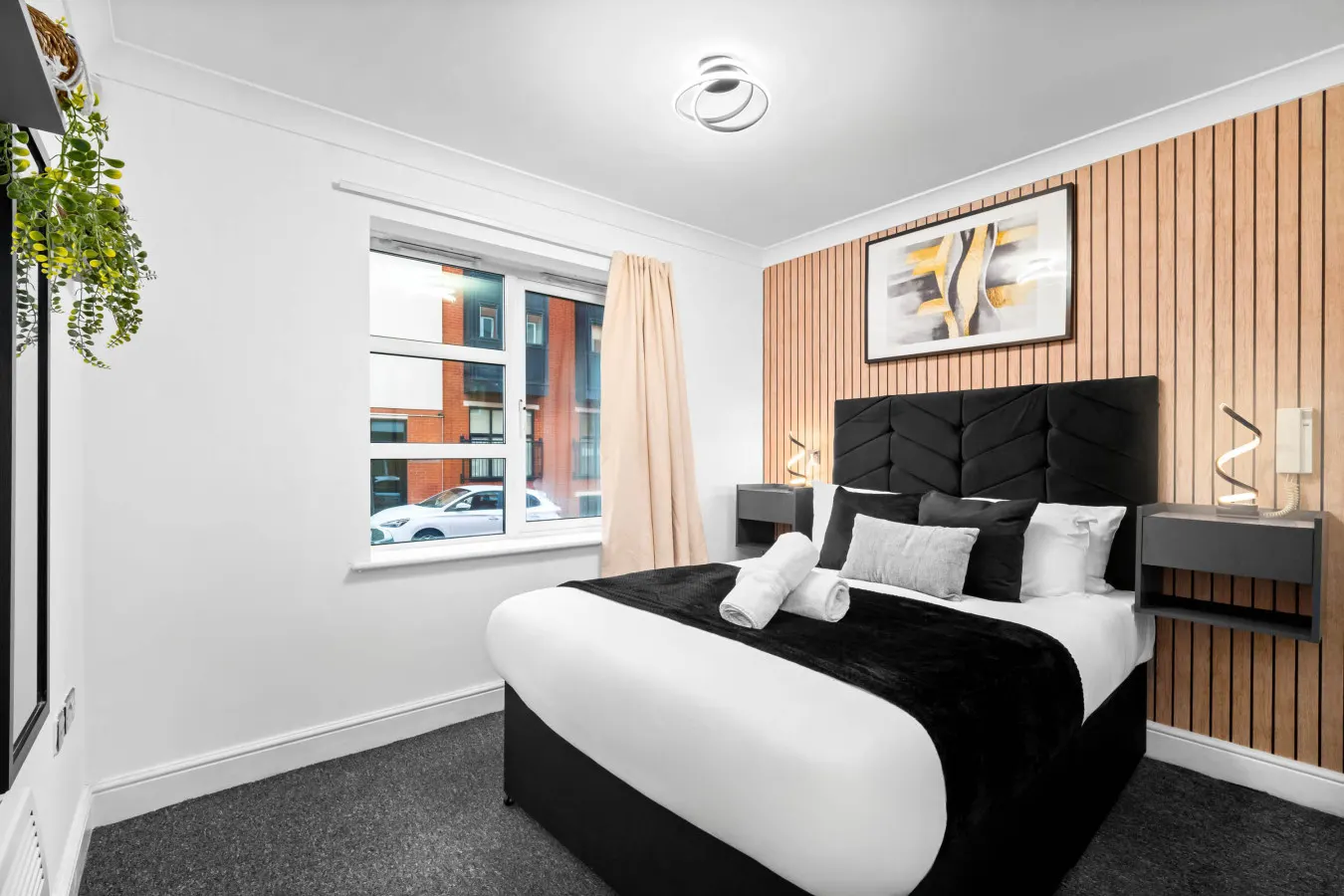 Modern Two Bedroom Apartment - Jewellery Quarter — photo 2