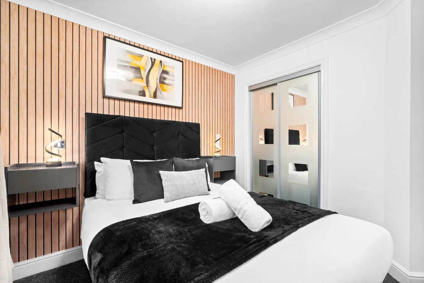 Modern Two Bedroom Apartment - Jewellery Quarter 9