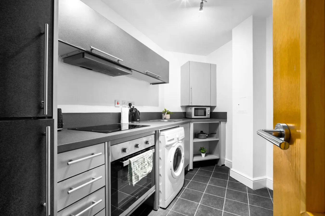 Modern Two Bedroom Apartment - Jewellery Quarter — photo 3