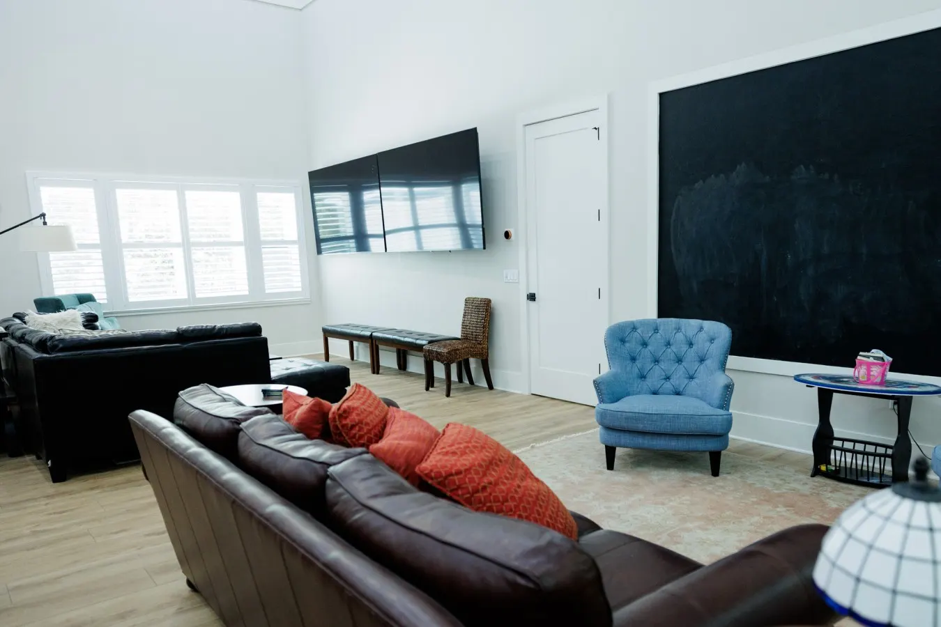 The Endzone Sleeps 14 Near UF Campus & Shands 15