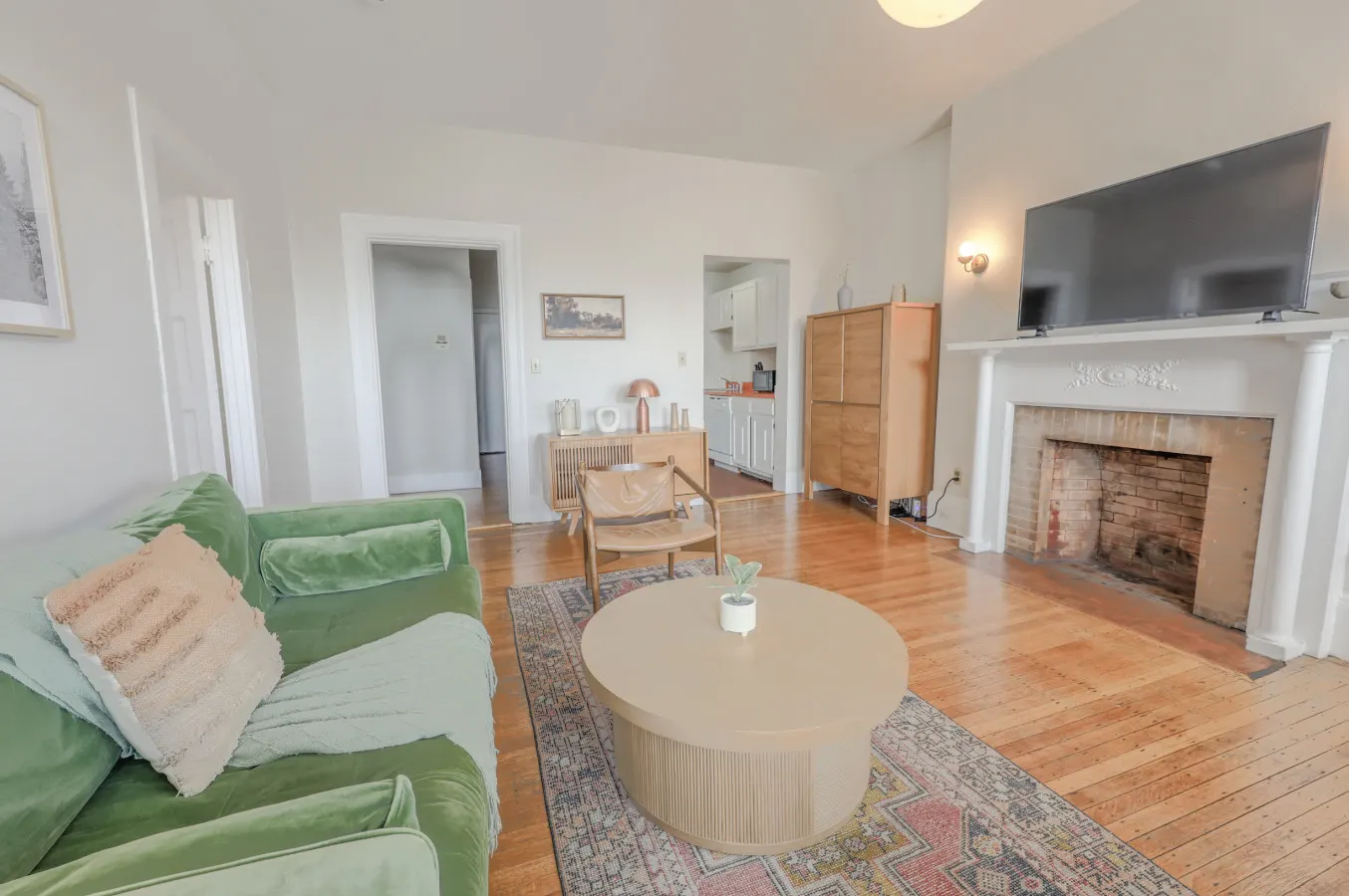 Cozy & Modern 1 BDR | Fenway within minutes! — photo 4