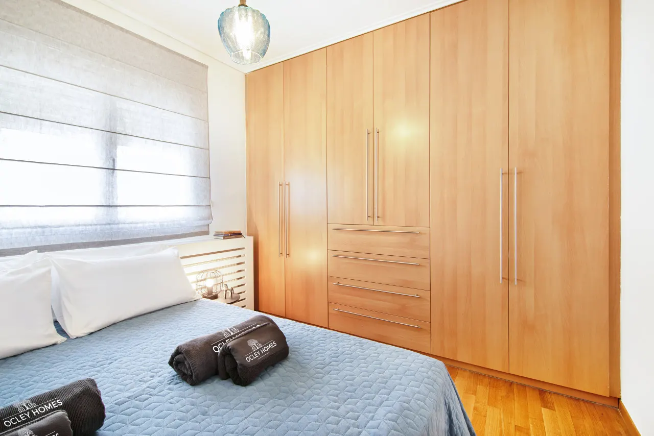 Bright and Luxurious 2BR Home in Central Glyfada — photo 4