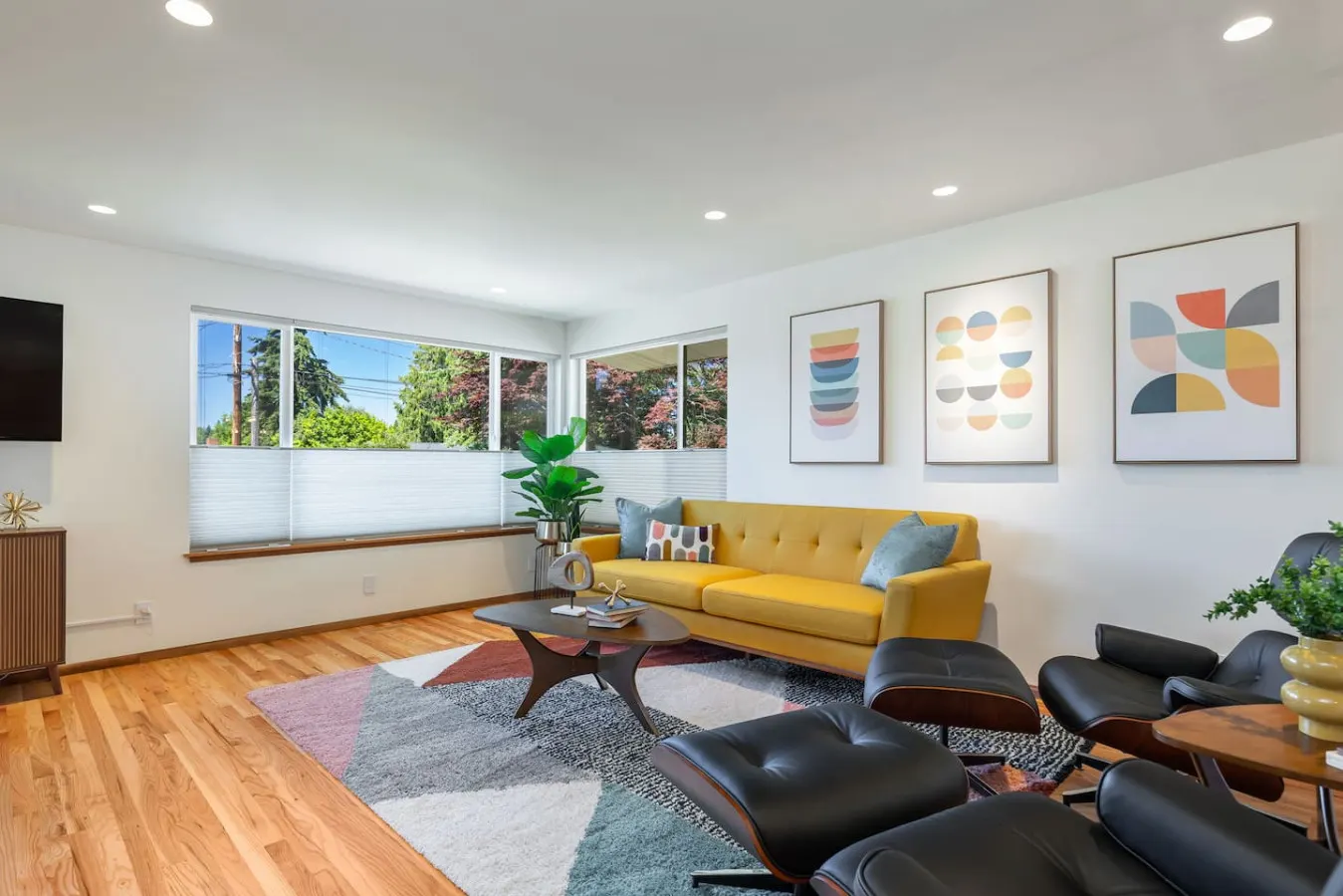 Chic & Bright Greenwood Home - AC, Parking 7