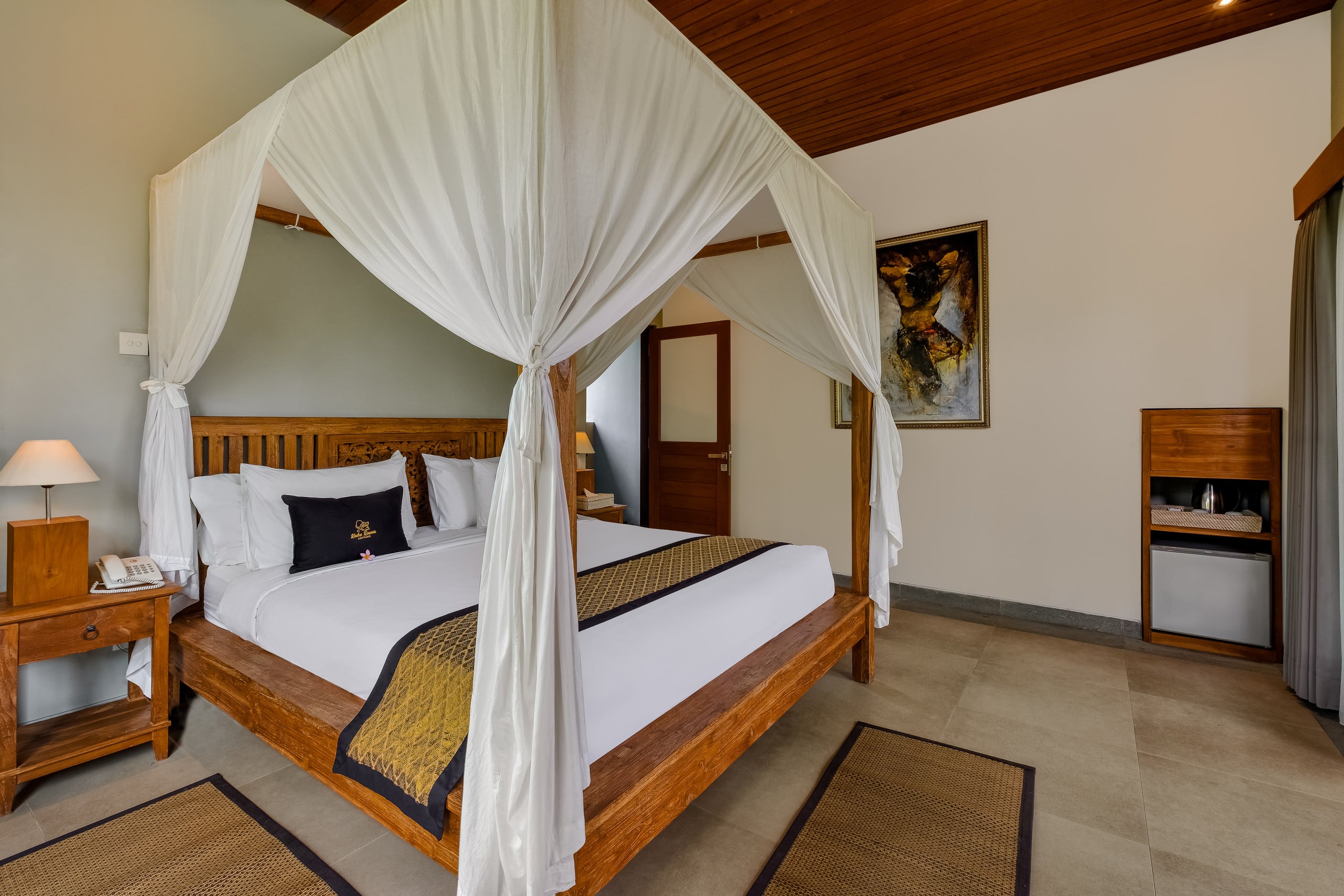 Hidden Deluxe Suite Room in Ubud — photo 2