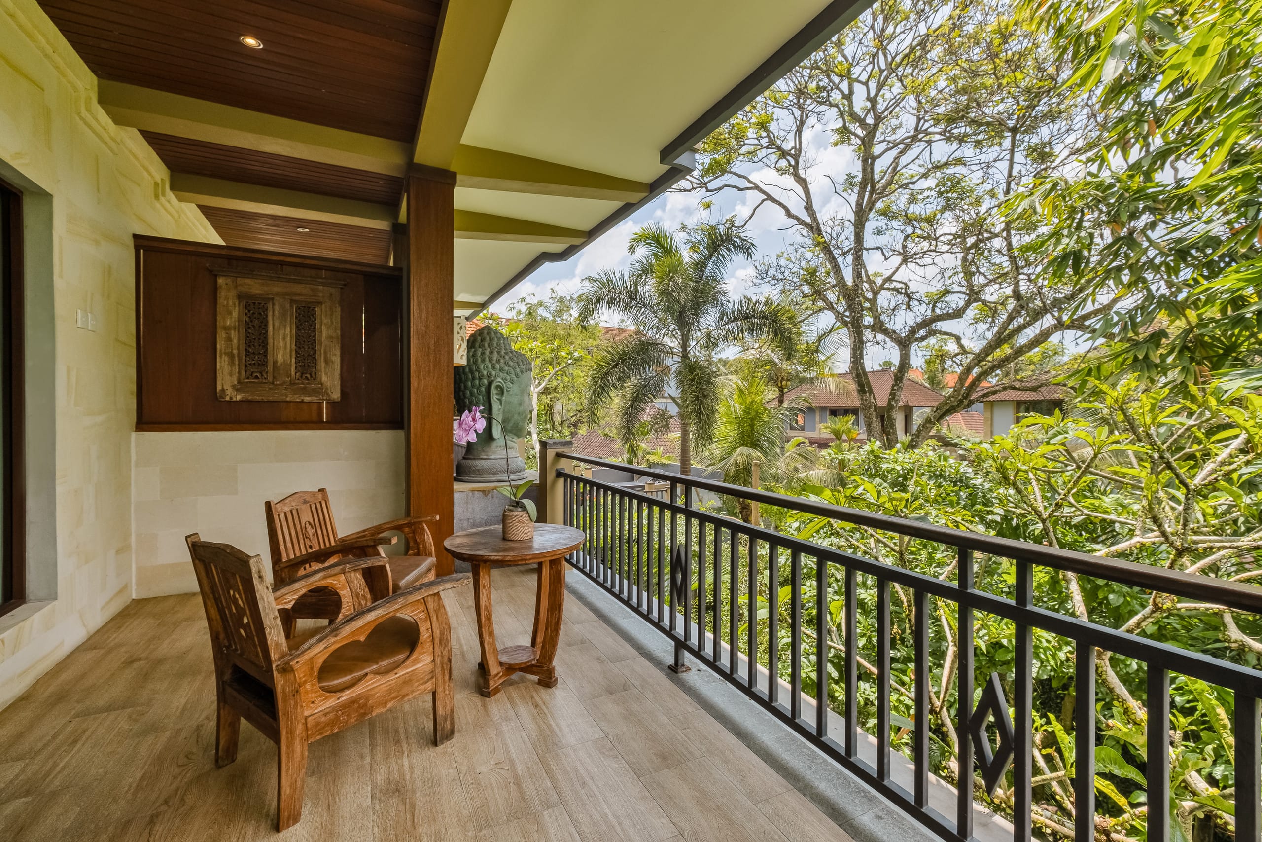 Hidden Deluxe Suite Room in Ubud 14