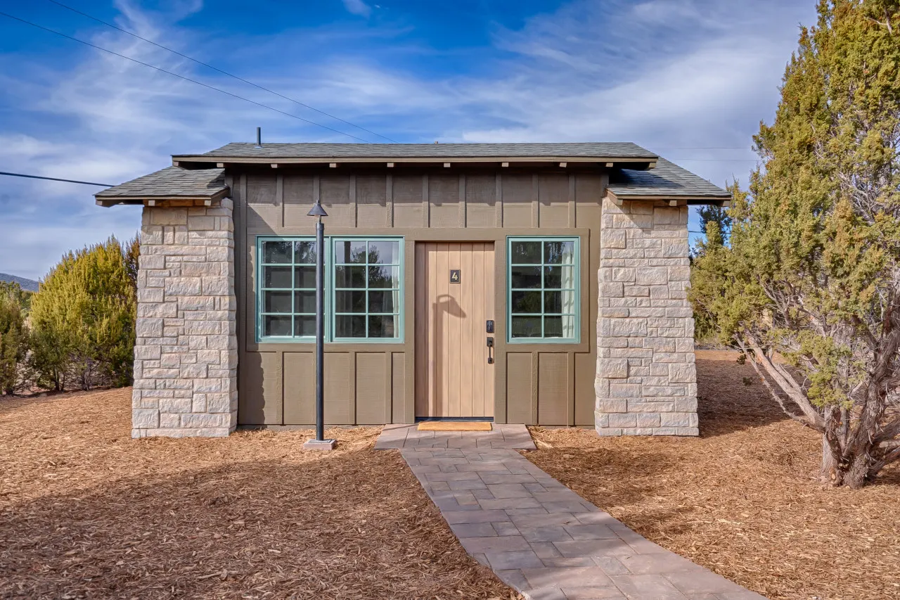 Inn History Grand Canyon Cabin 4 20