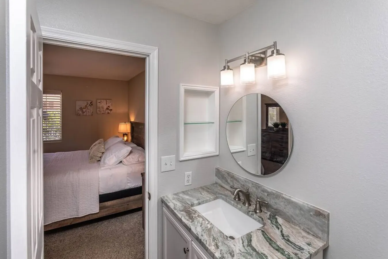 Havasu El Dorado - Pool, Smart TV, Central, Clean 19